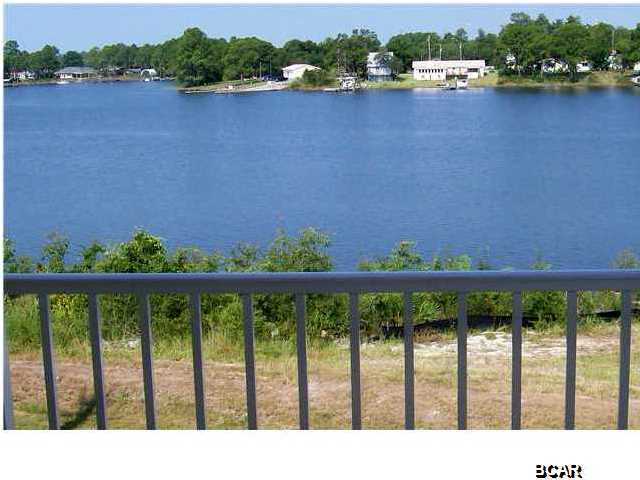 Emerald Coast Yacht Club - Land