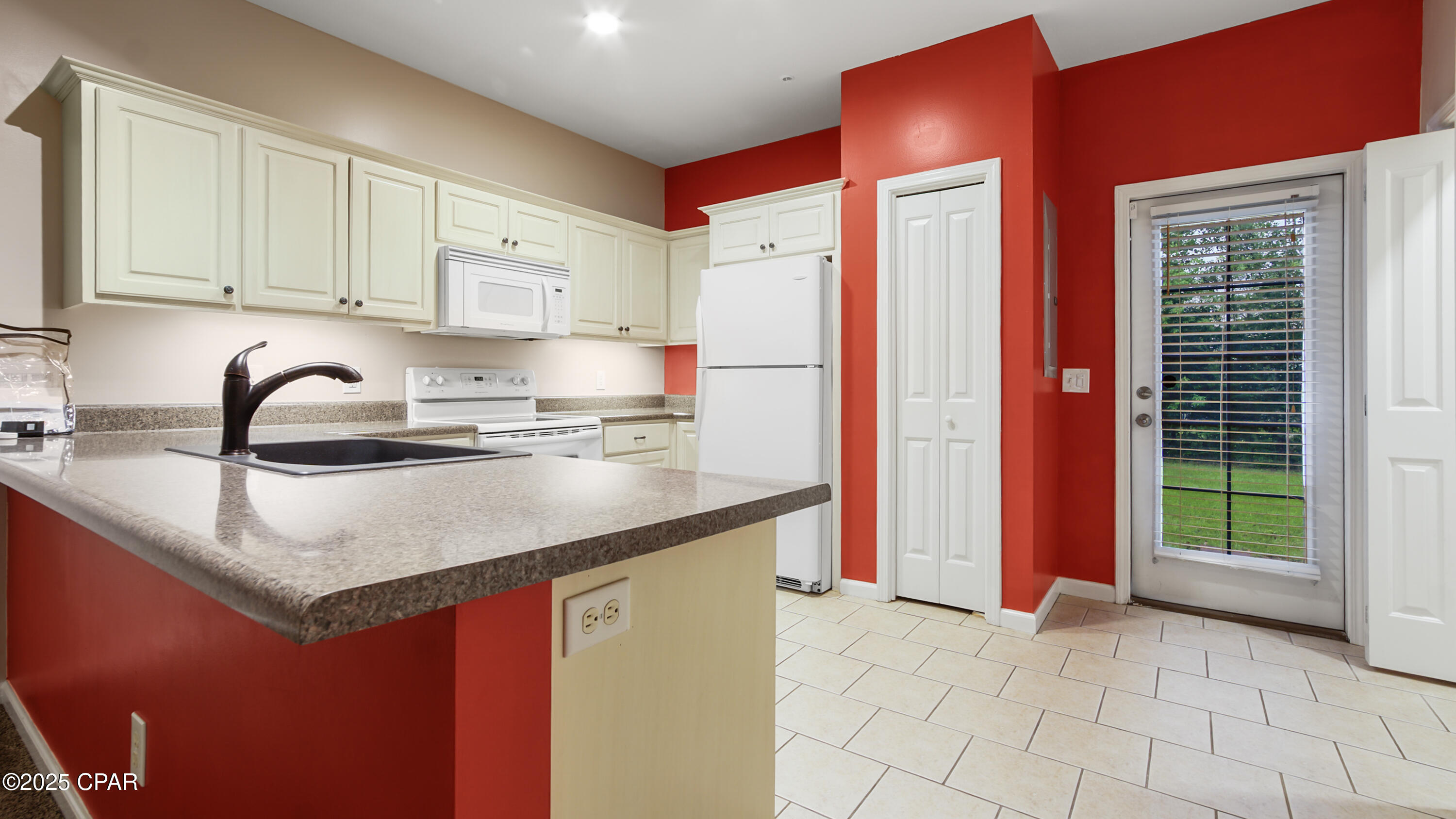 Annabella's Townhomes - Residential