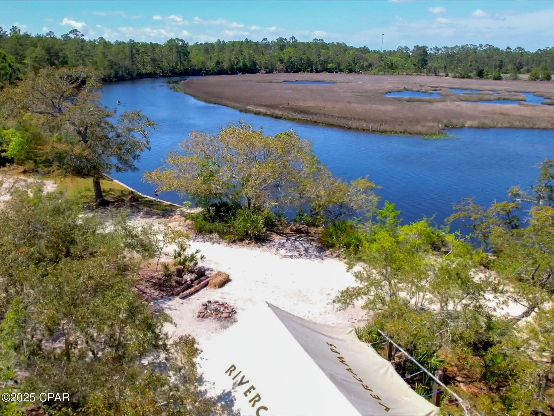 Rivercamps On Crooked Creek - Land