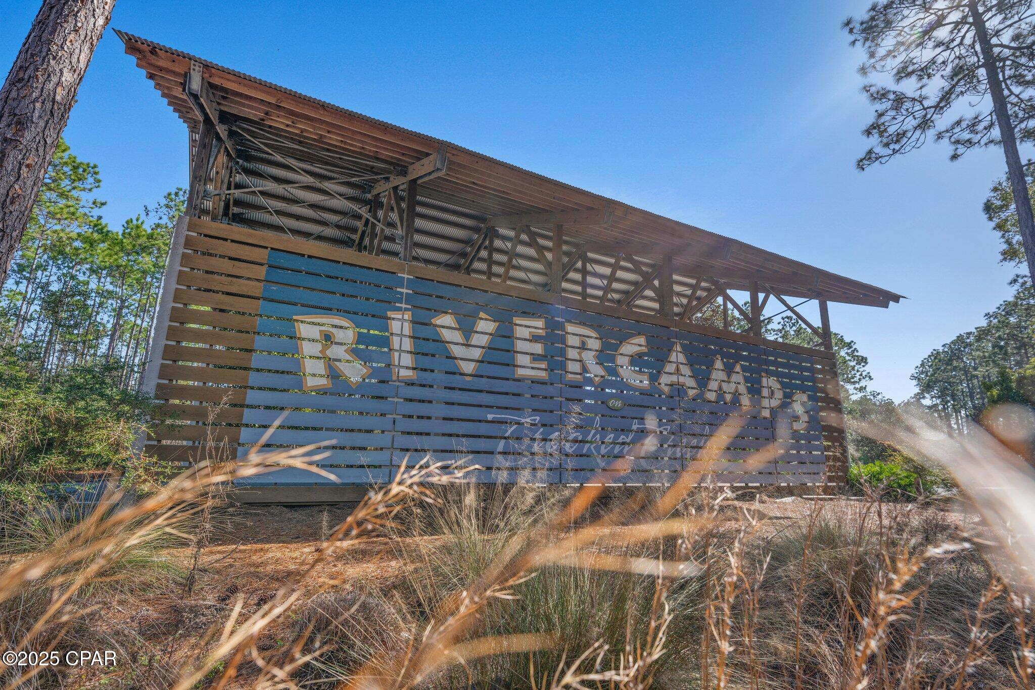 Rivercamps On Crooked Creek - Land