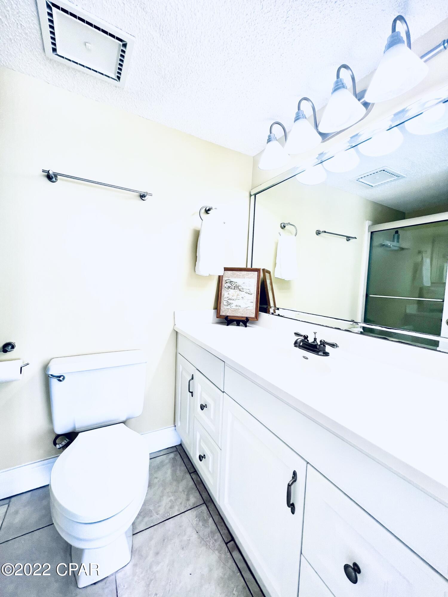 The Commodore - Residential