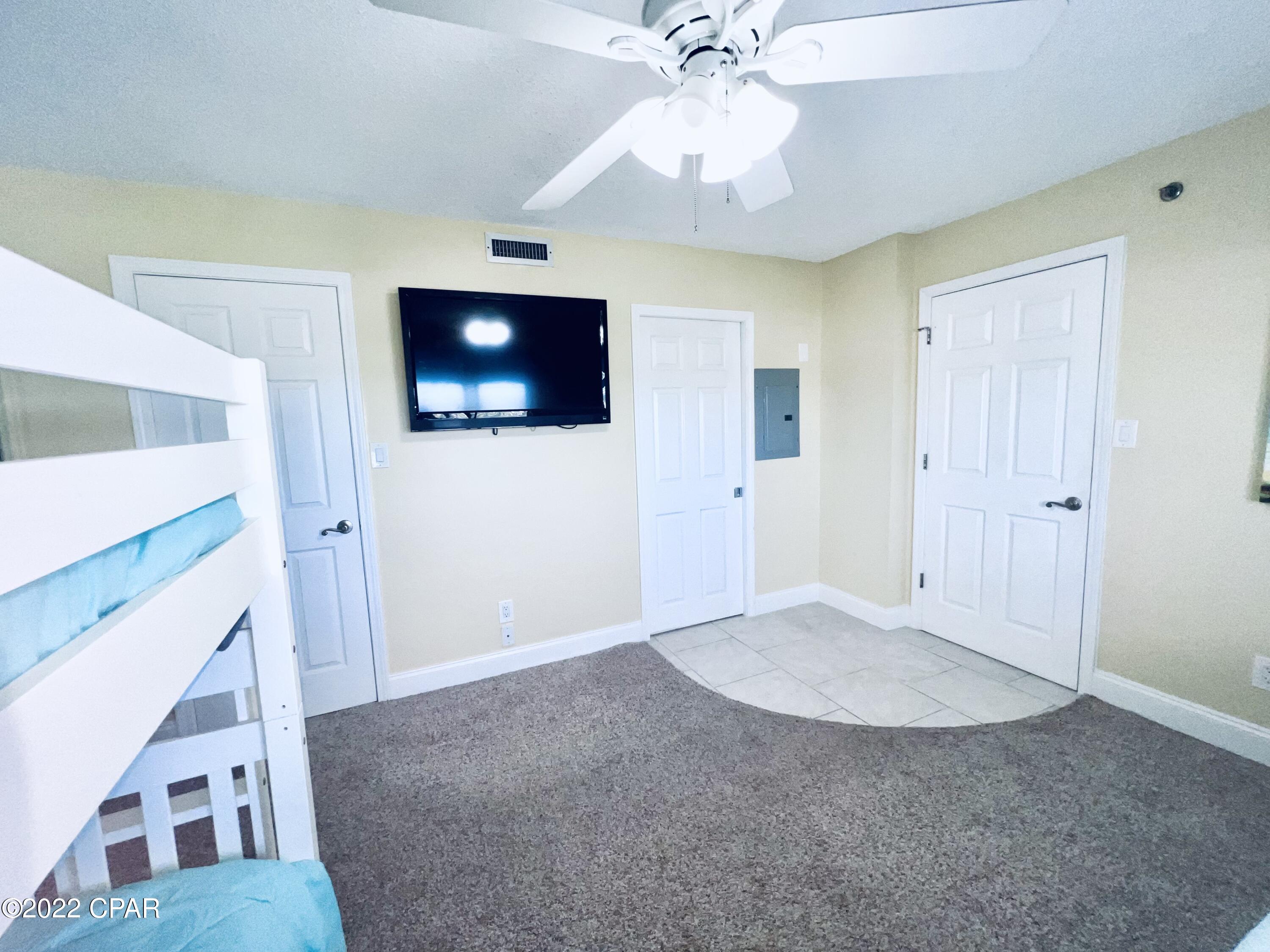 The Commodore - Residential