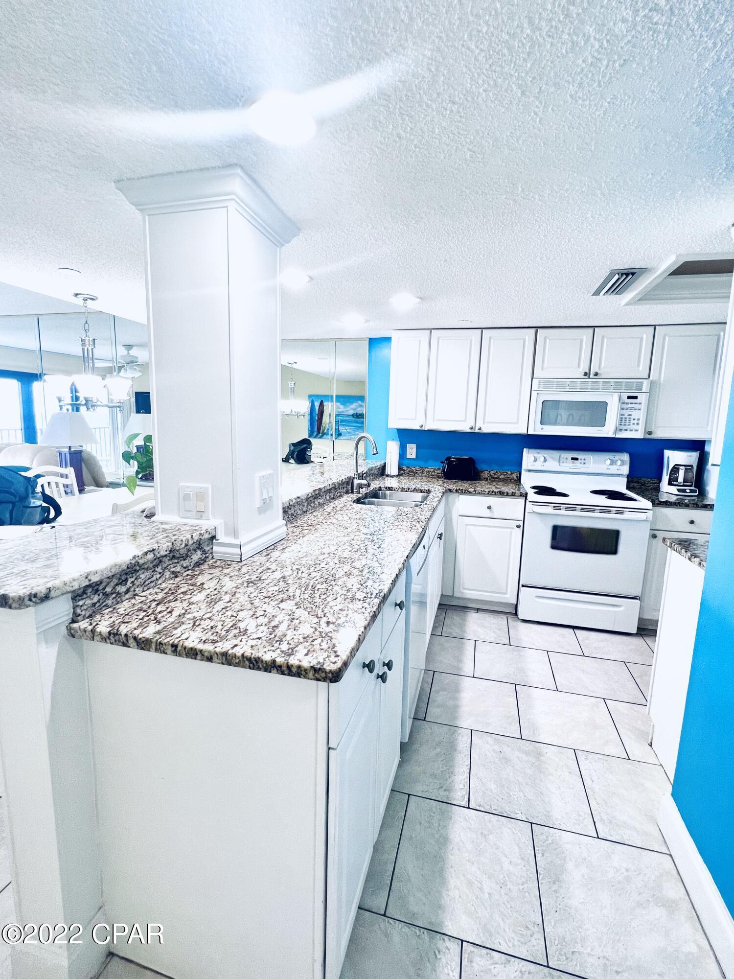 The Commodore - Residential