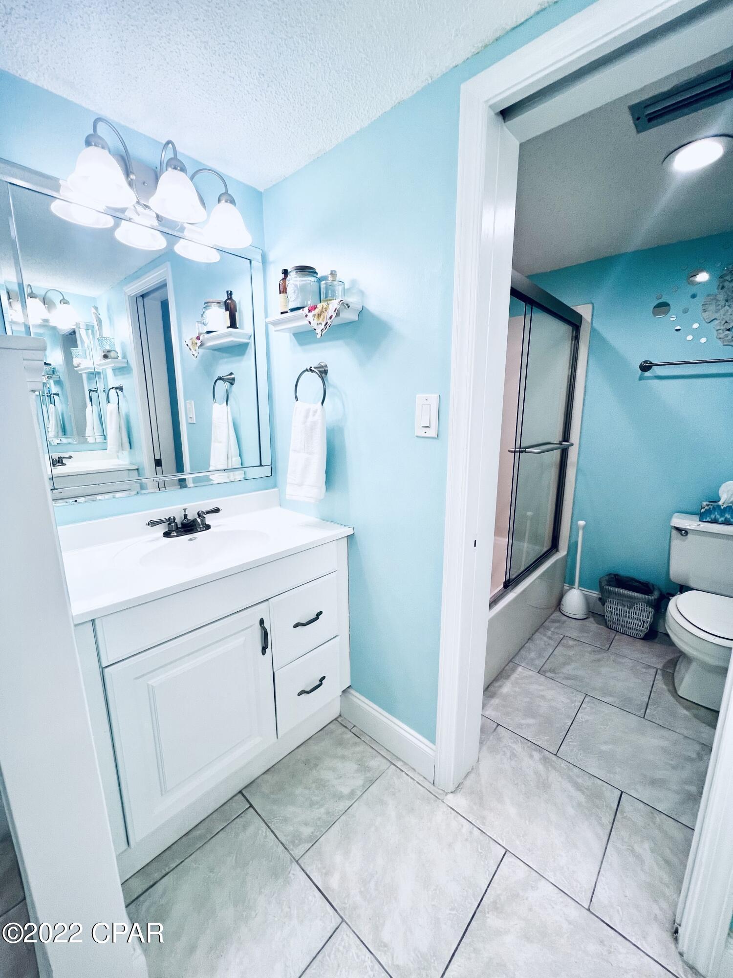 The Commodore - Residential