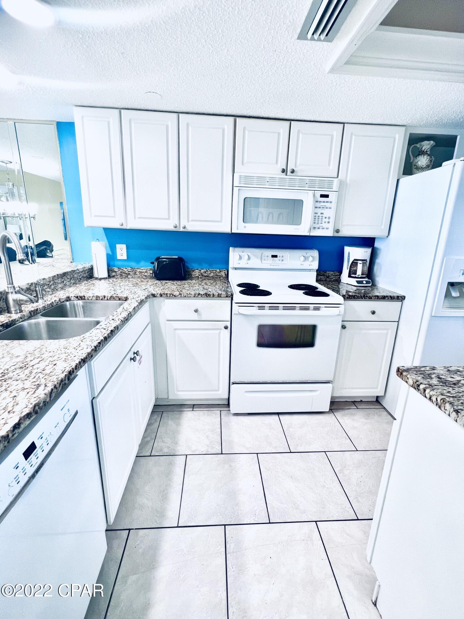 The Commodore - Residential