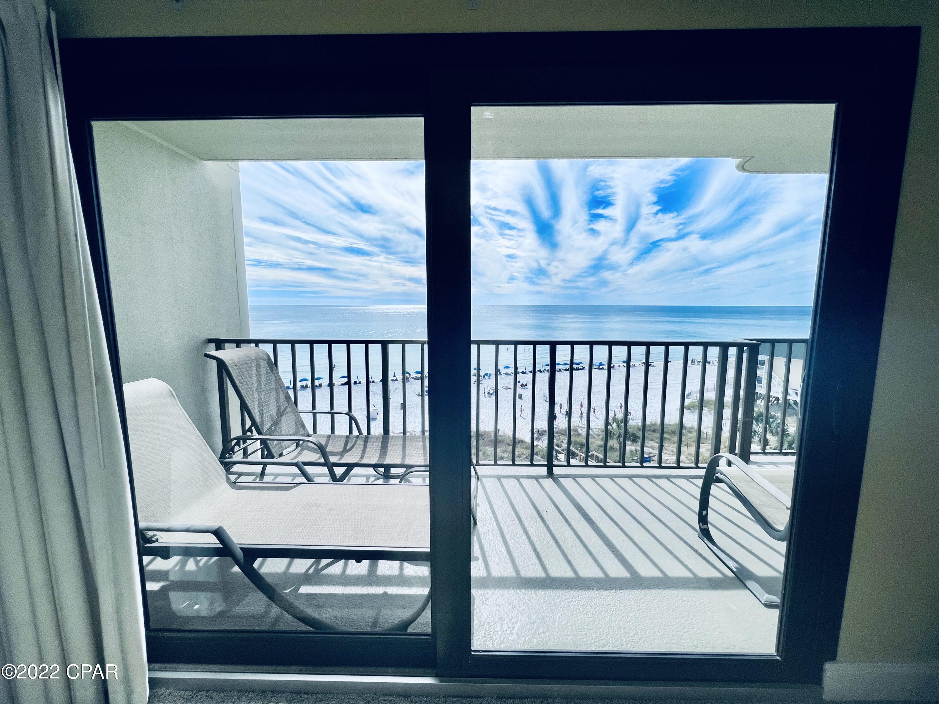 The Commodore - Residential