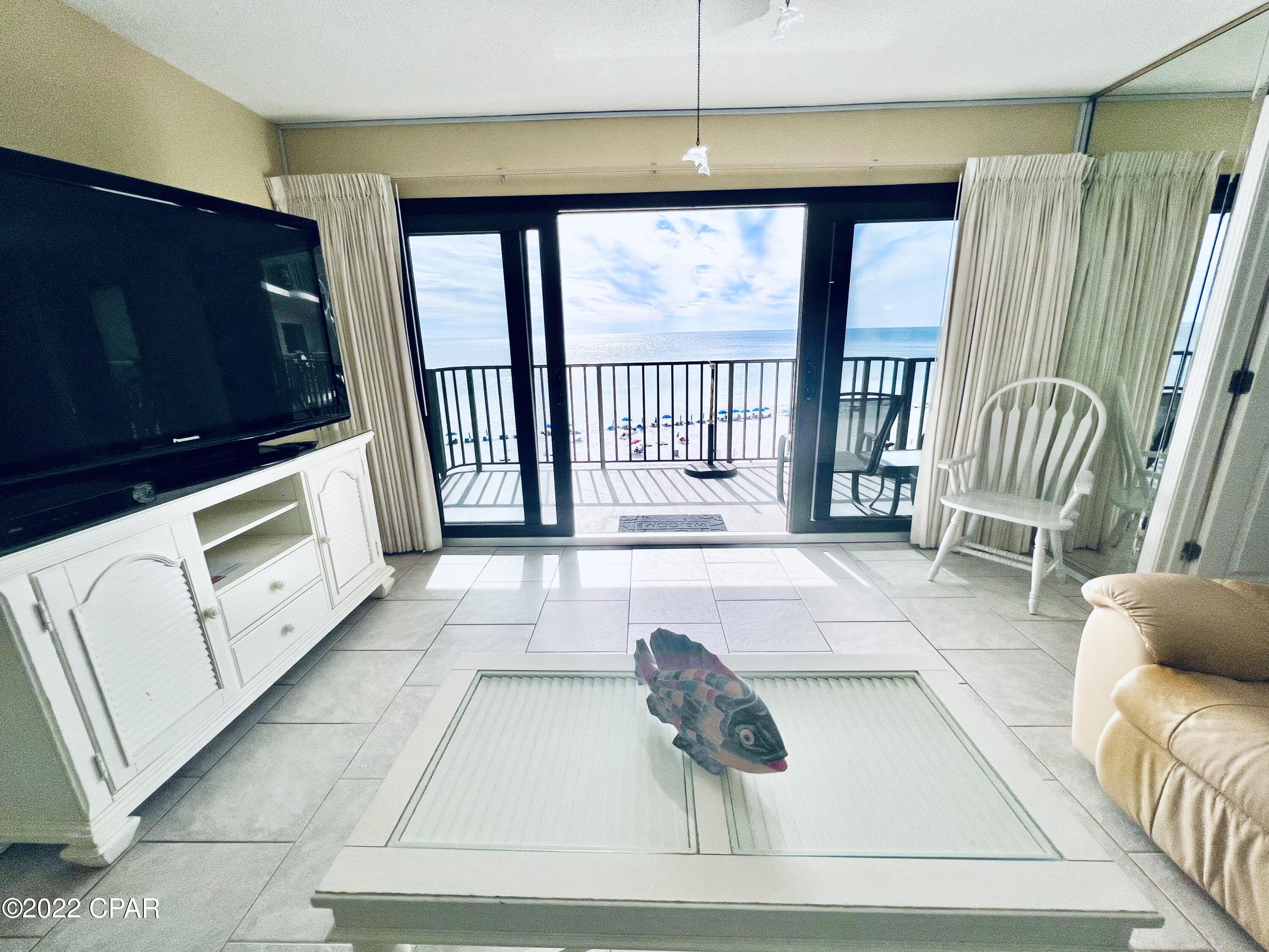 The Commodore - Residential