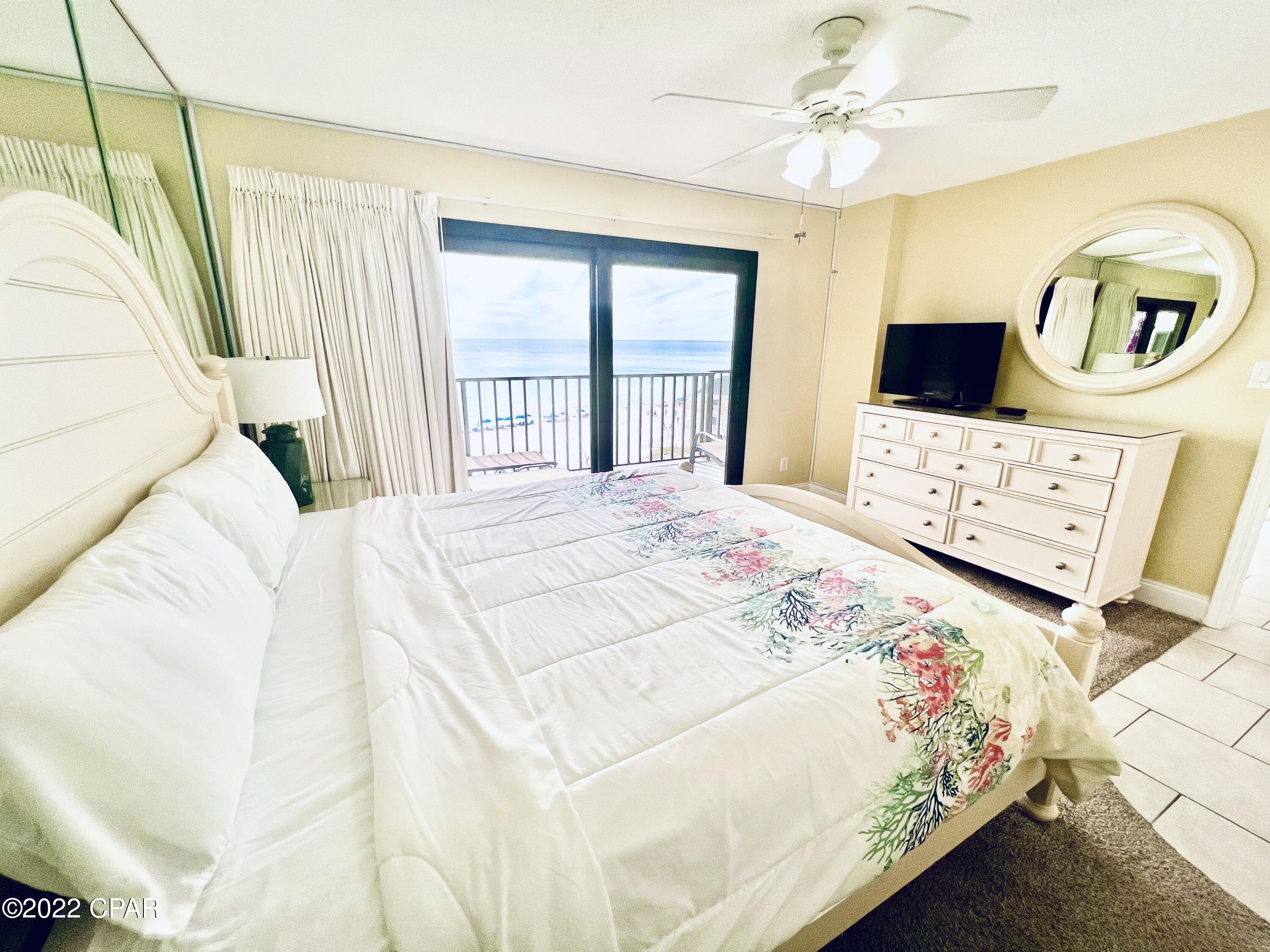 The Commodore - Residential