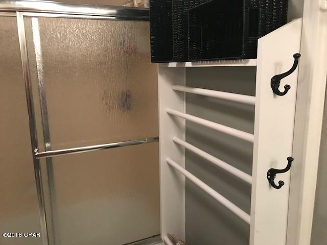 Fontainebleau Terrace - Residential