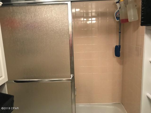 Fontainebleau Terrace - Residential