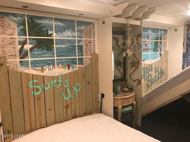 Fontainebleau Terrace - Residential