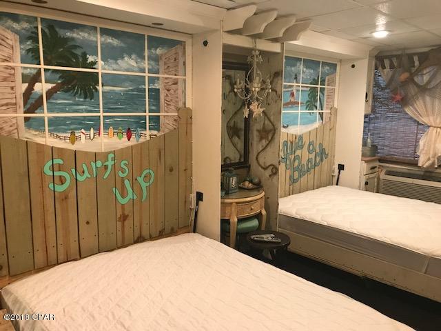 Fontainebleau Terrace - Residential