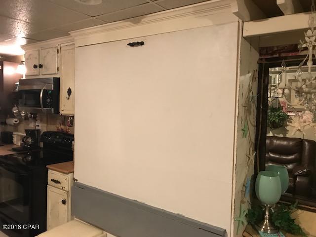 Fontainebleau Terrace - Residential