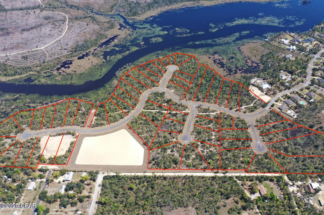 Cedar Creek At Deerpoint Lake - Land