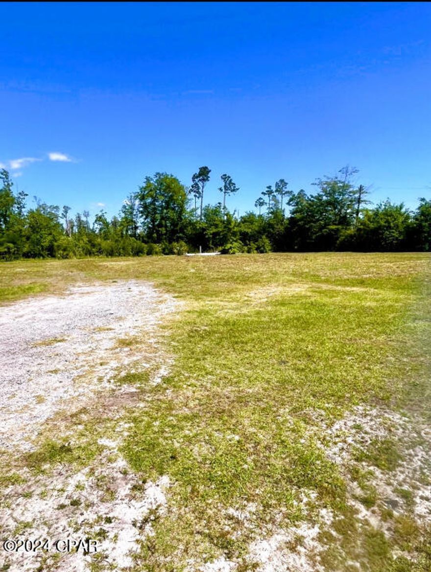 Cleared vacant lot in fast-growing downtown Panama City. 88 ft of frontage on E 9th St and 45 ft of frontage on McKenzie Ave. Zoned MU-2, can be used for single family, multi-family or commercial purposes. Close to everything - Bay High, Bay Medical, dining, shops and the Marina. Motivated to sell.