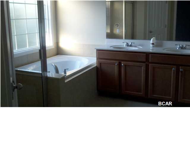 Hawks Landing - Residential