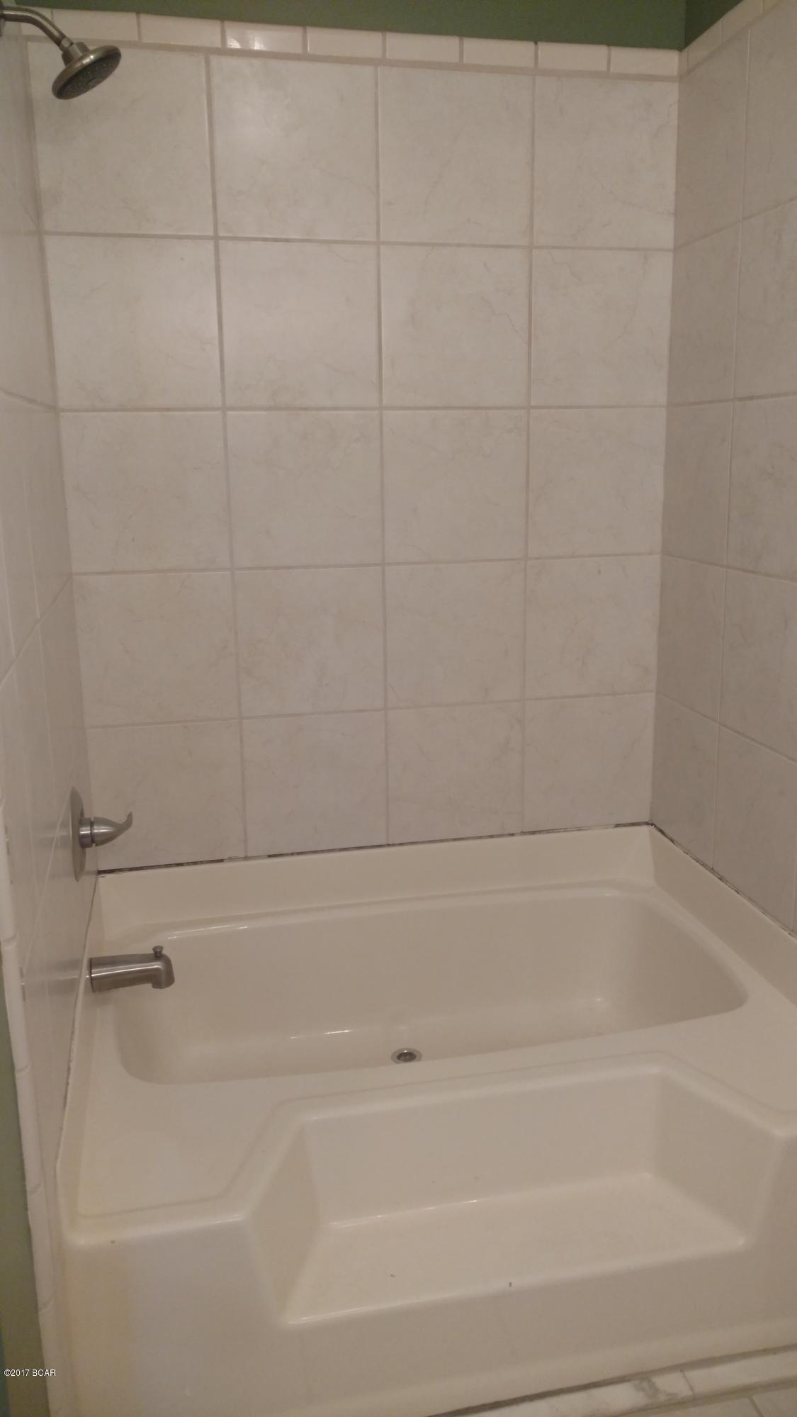 Sweetwater Village S Ph I - Residential