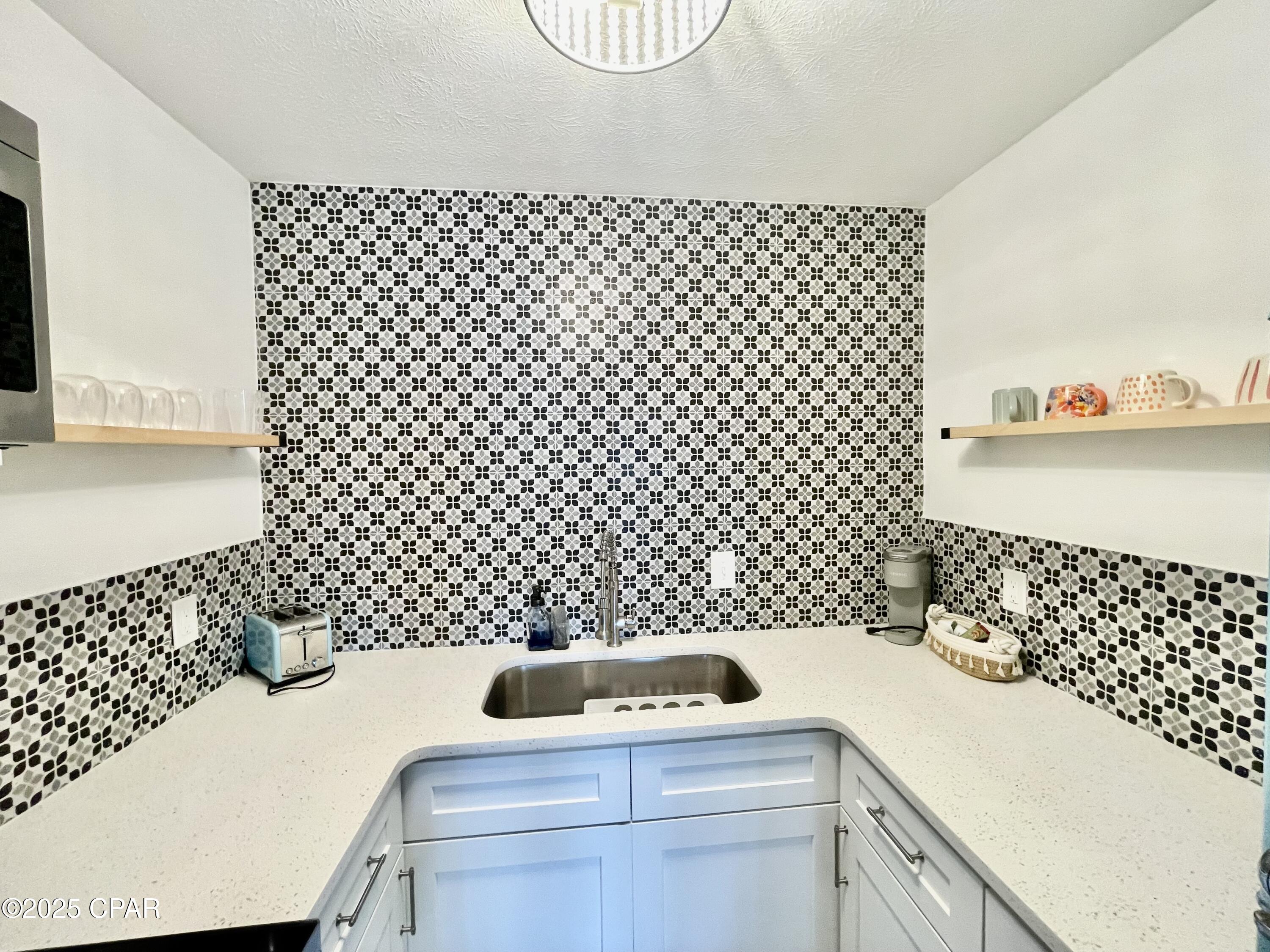 Lullwater Beach - Residential