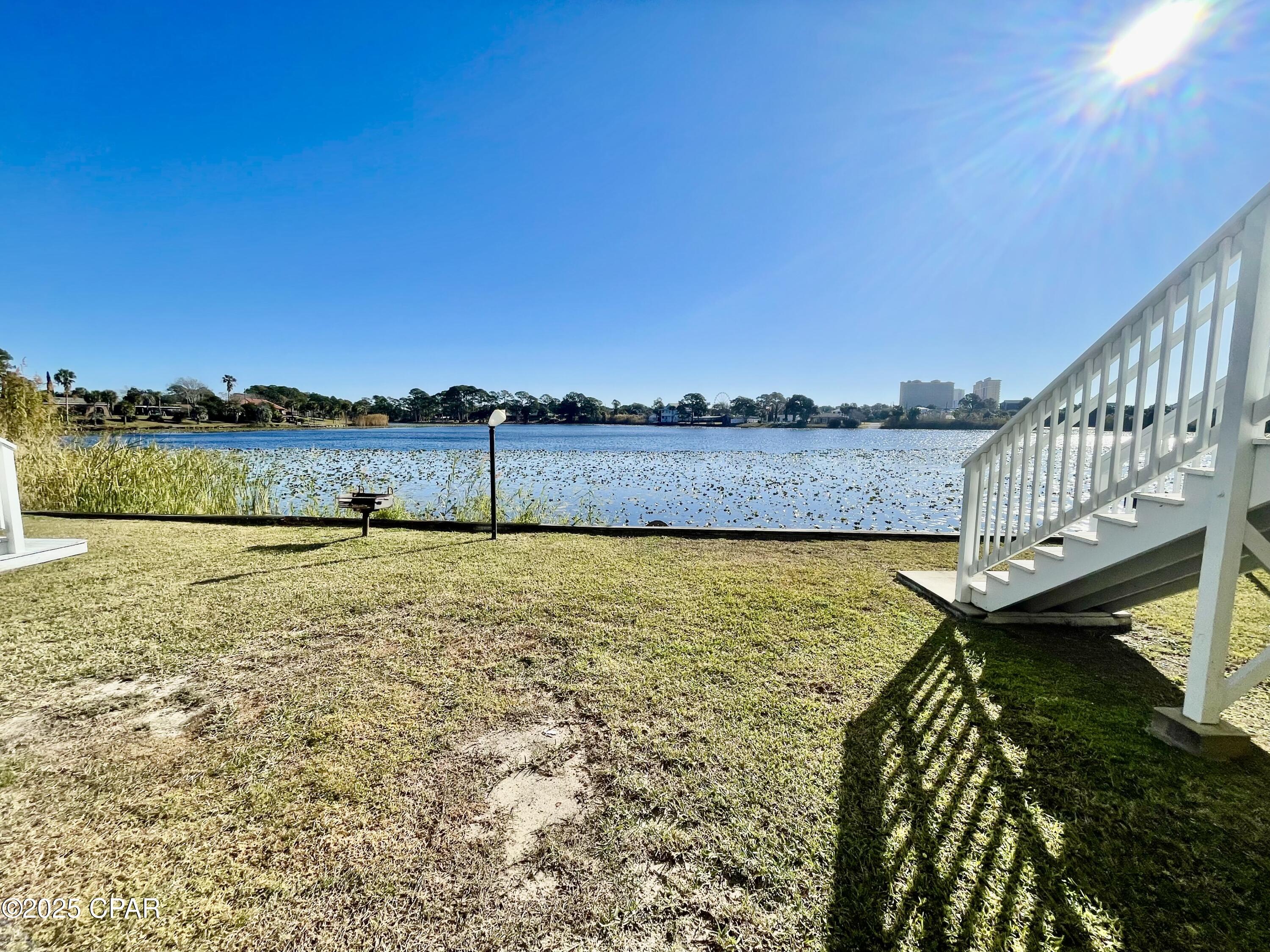 Lullwater Beach - Residential