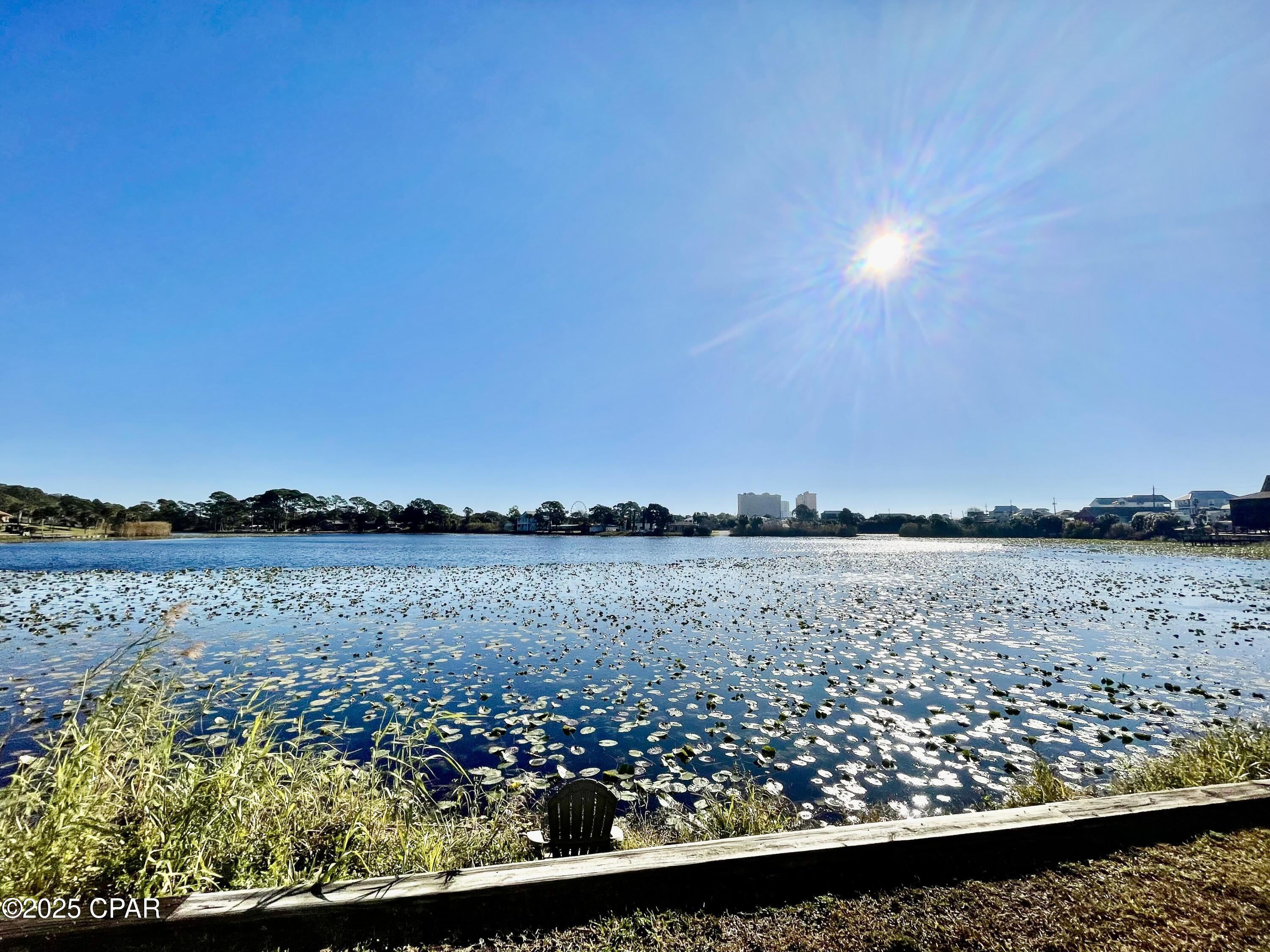 Lullwater Beach - Residential