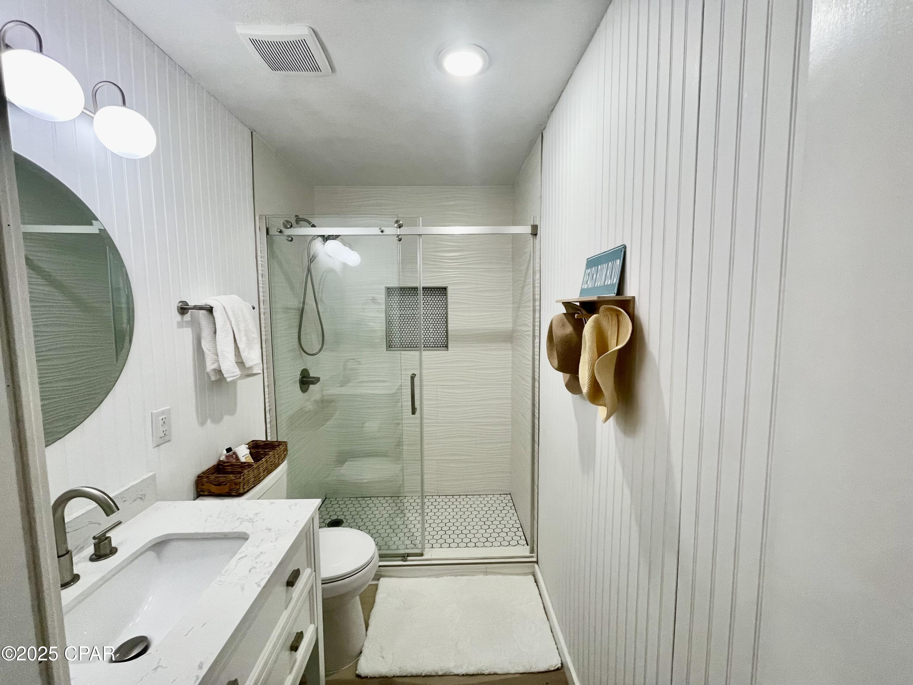 Lullwater Beach - Residential