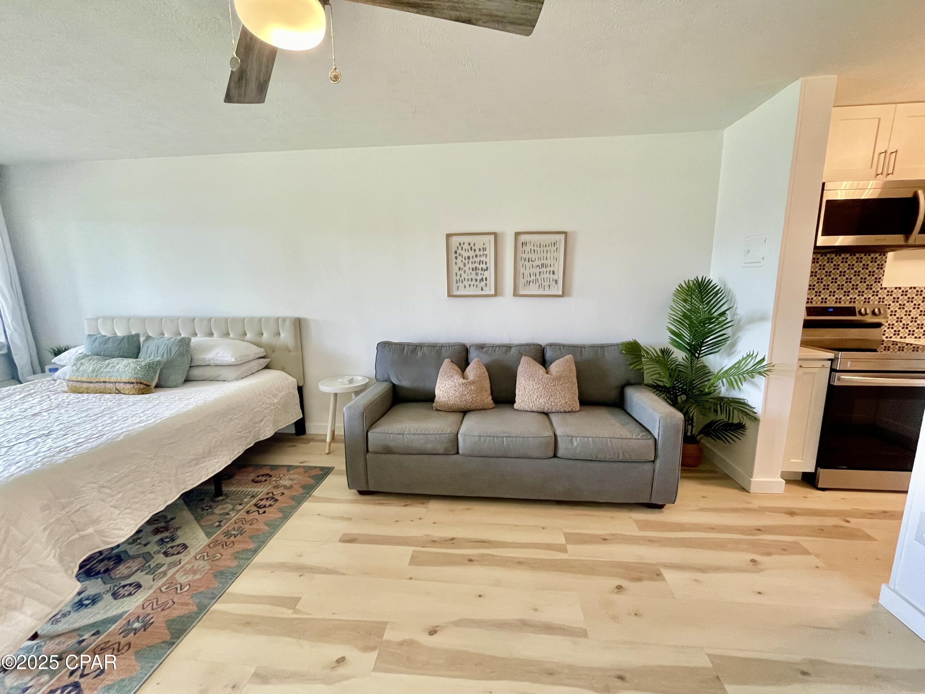 Lullwater Beach - Residential