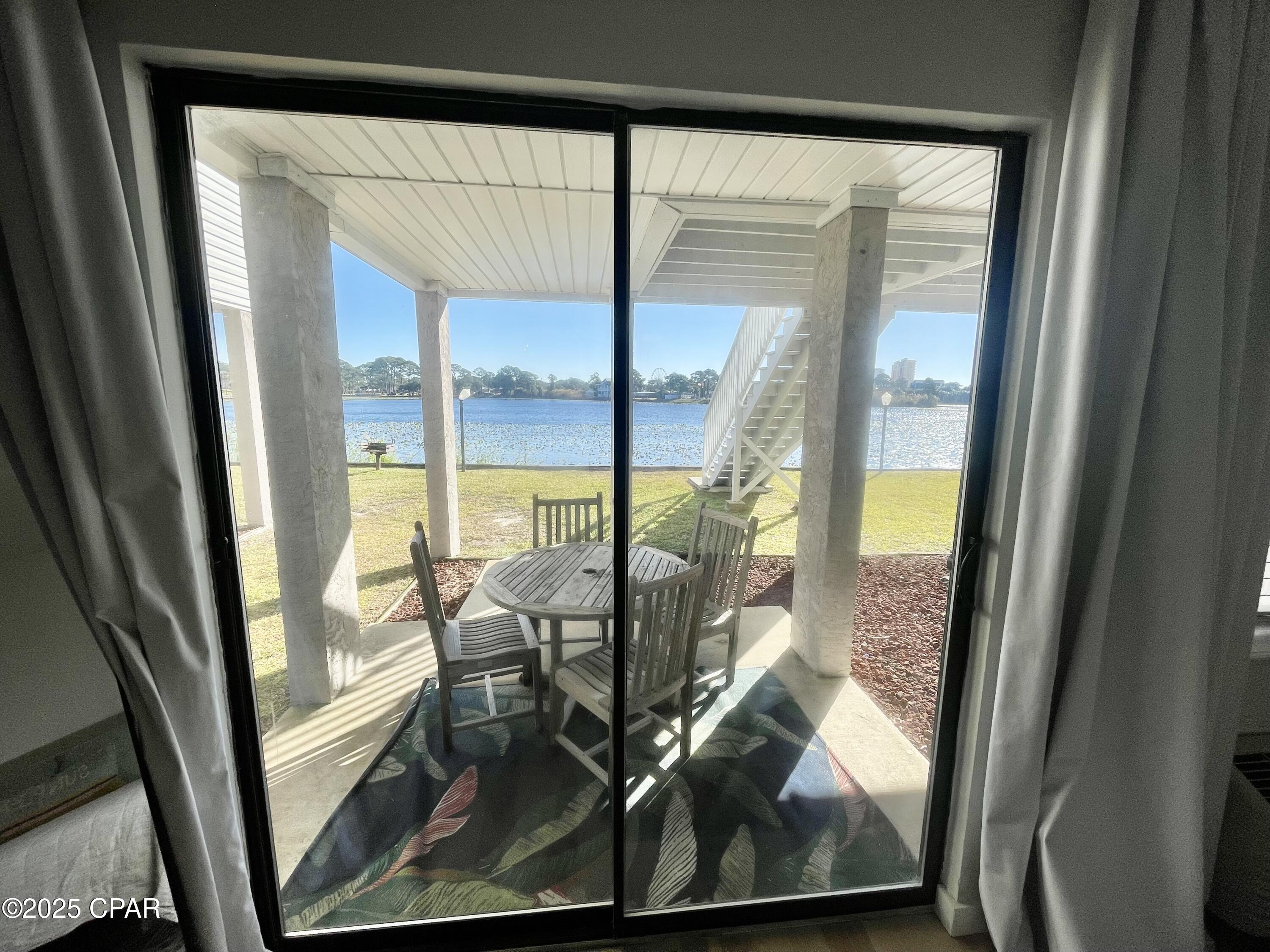 Lullwater Beach - Residential