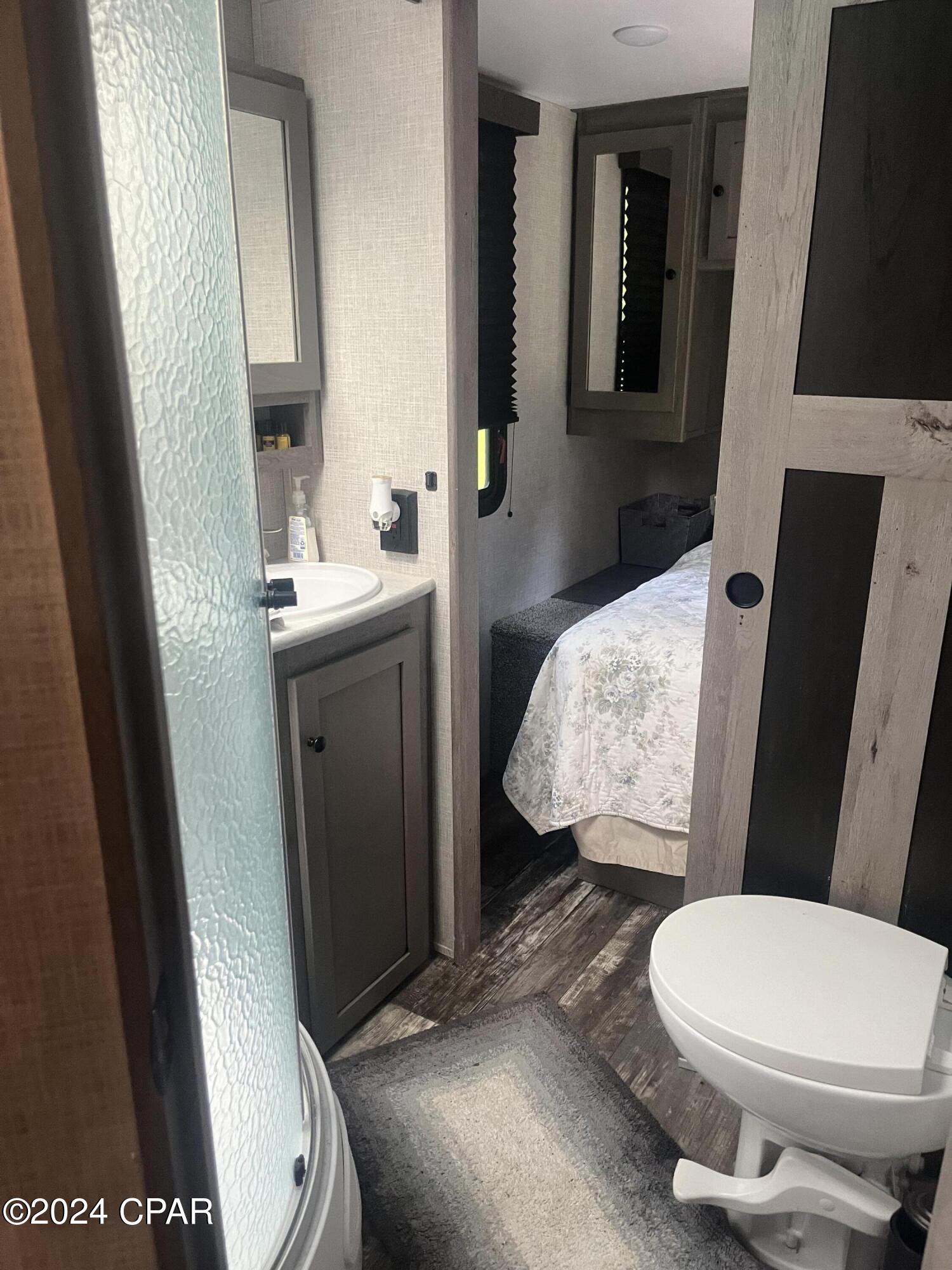 [No Recorded Subdiv] - Land