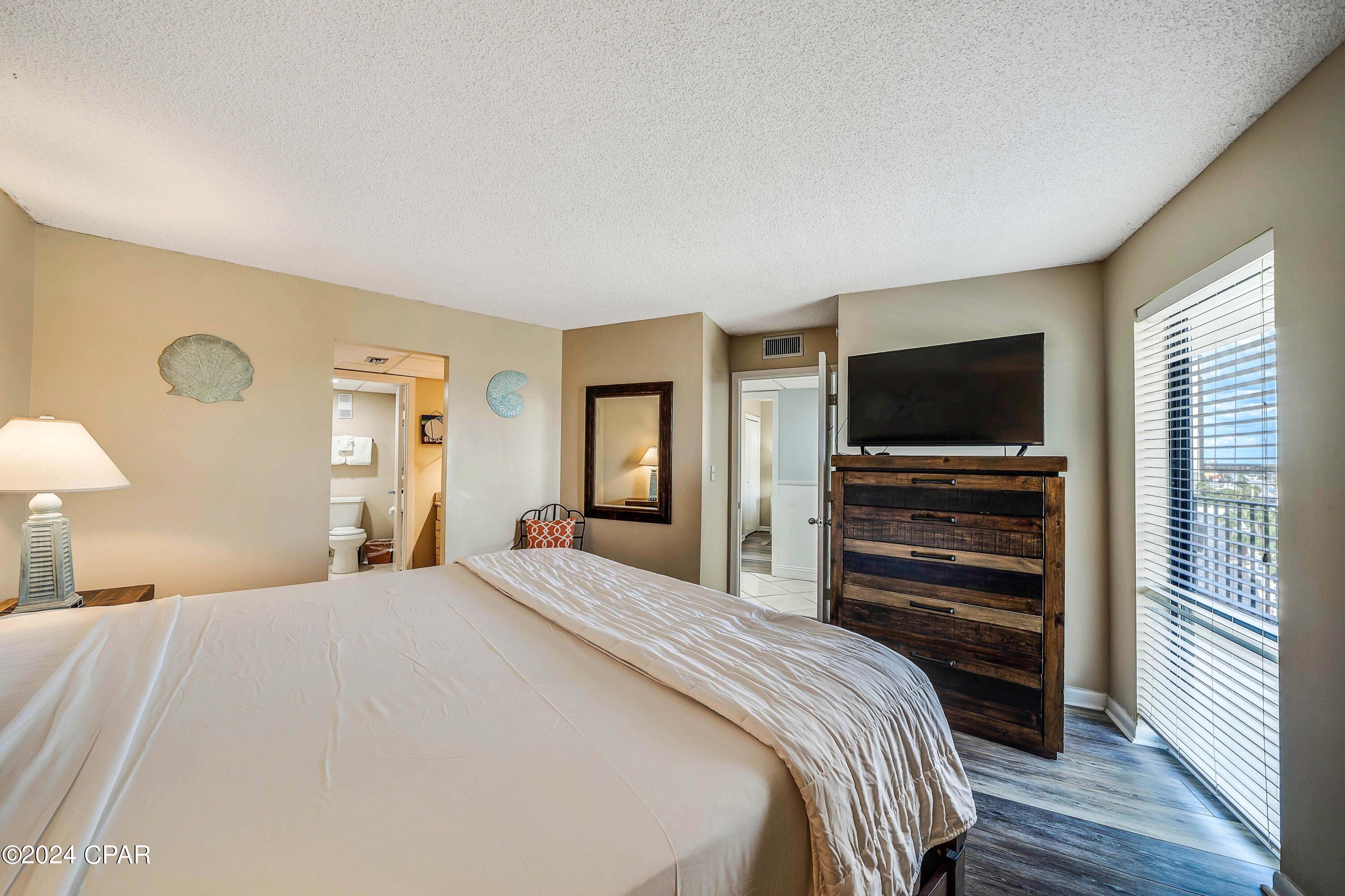 Edgewater Tower II - Residential