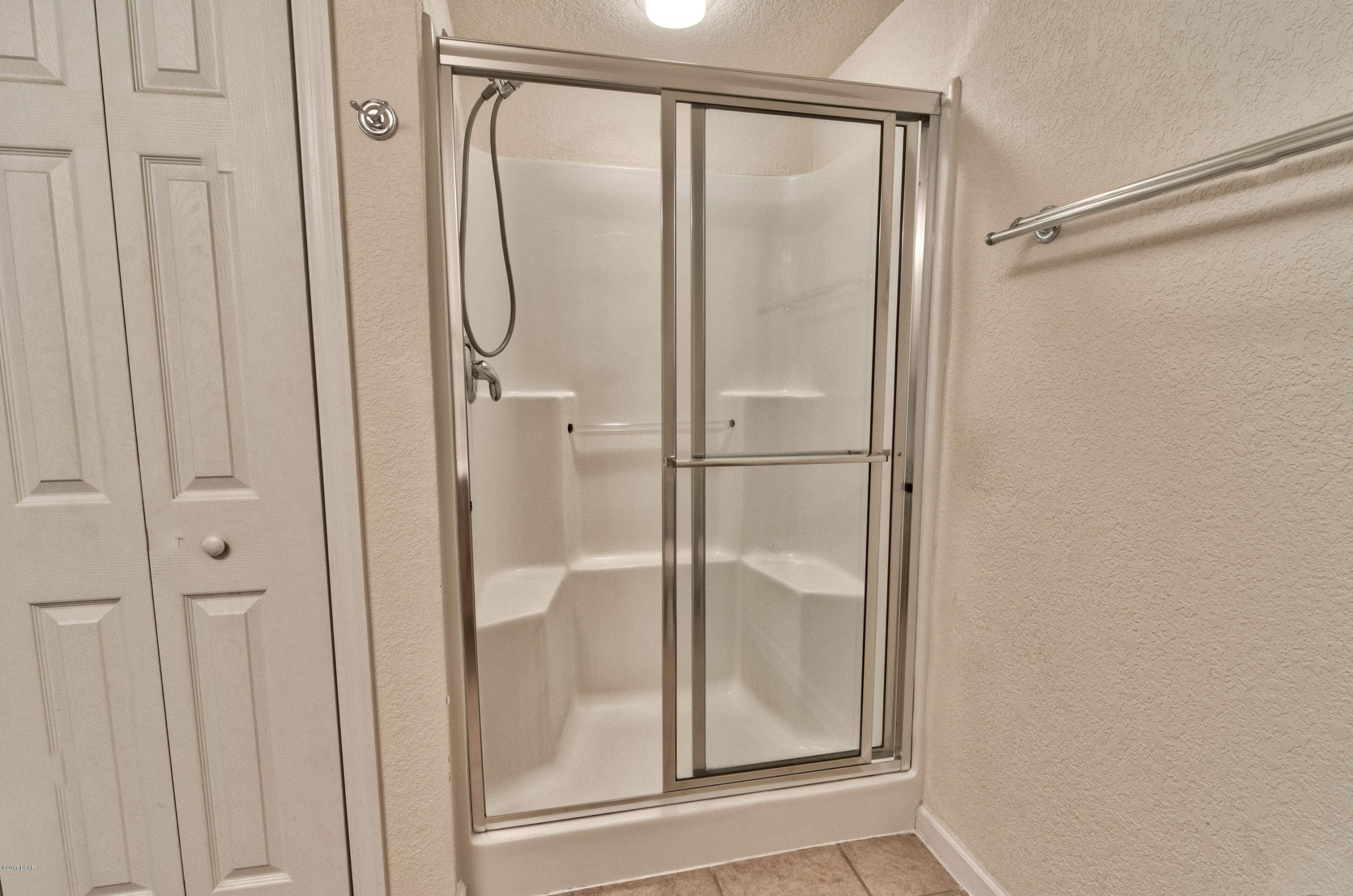 Hibiscus By The Bay - Residential