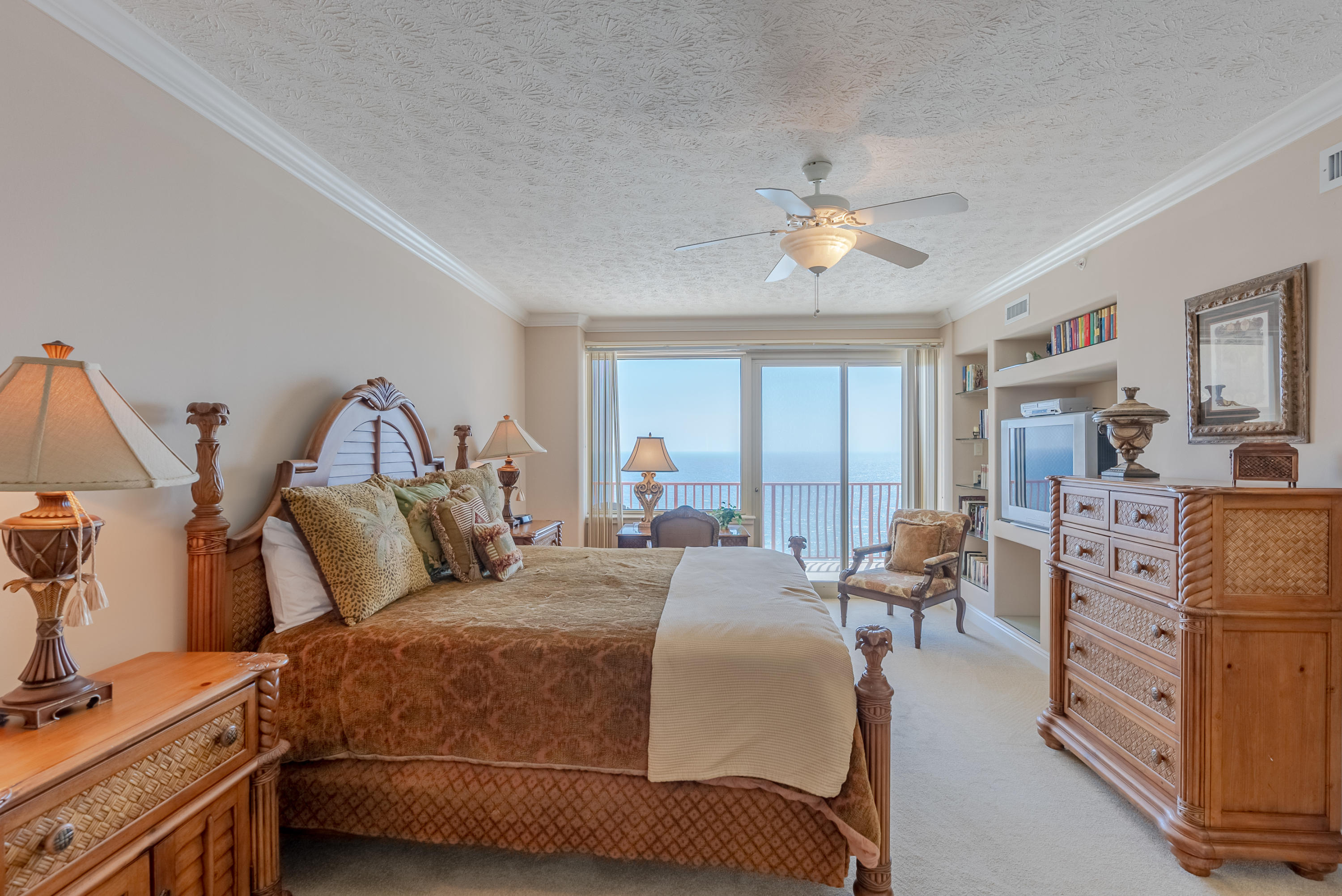 Hidden Dunes Condo - Residential