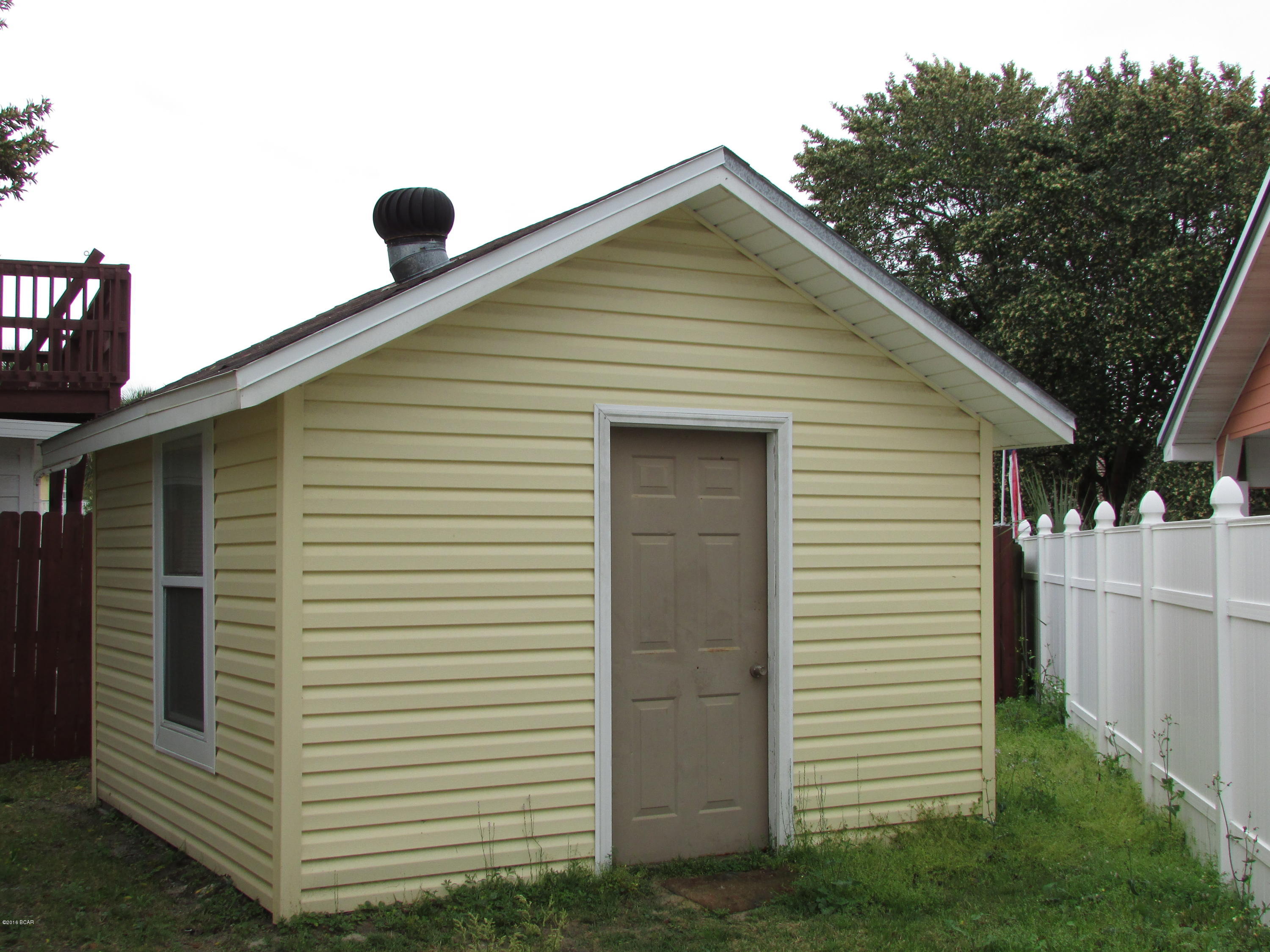 [No Recorded Subdiv] - Residential Lease