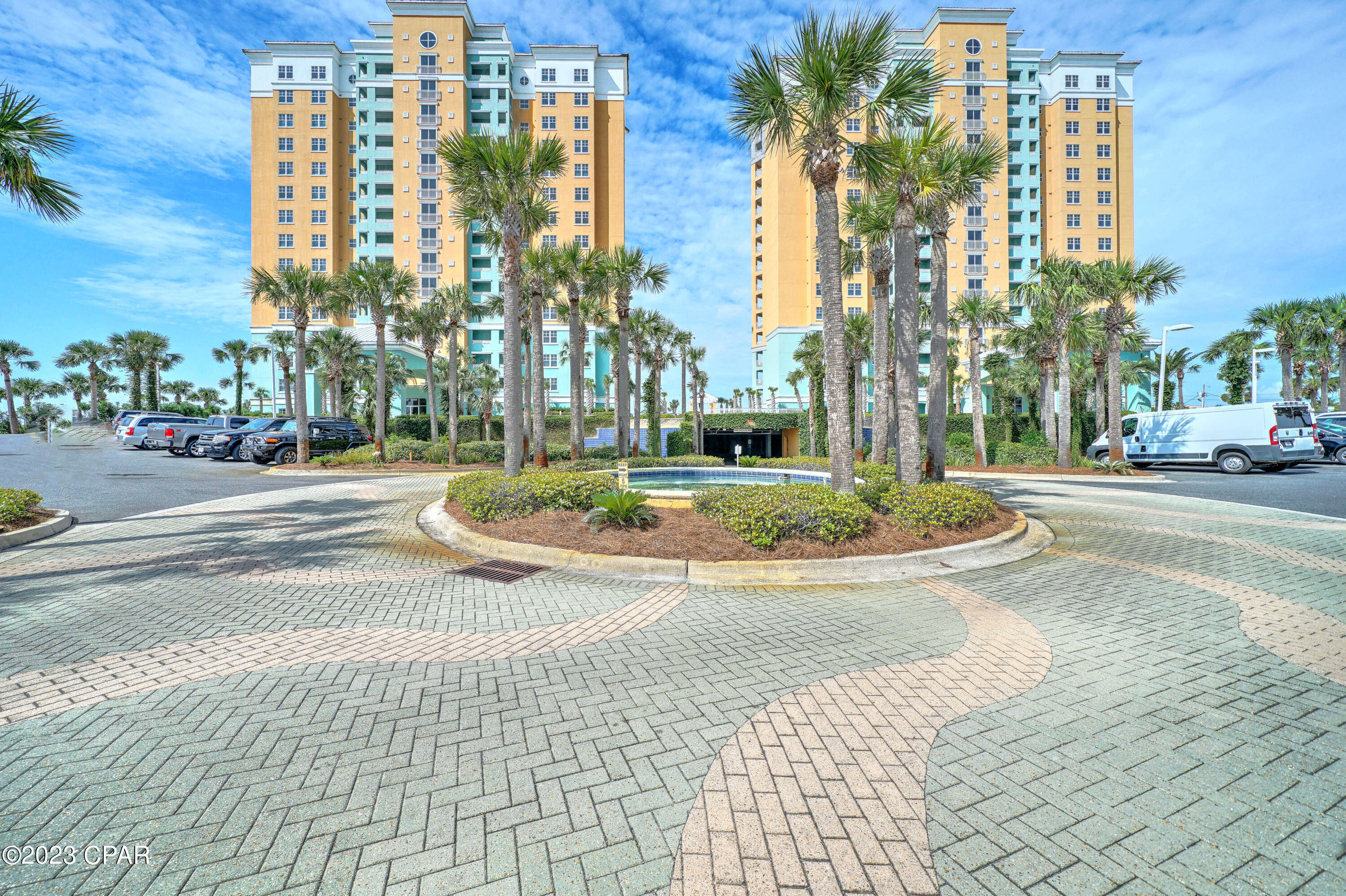 En Soleil Condo - Residential