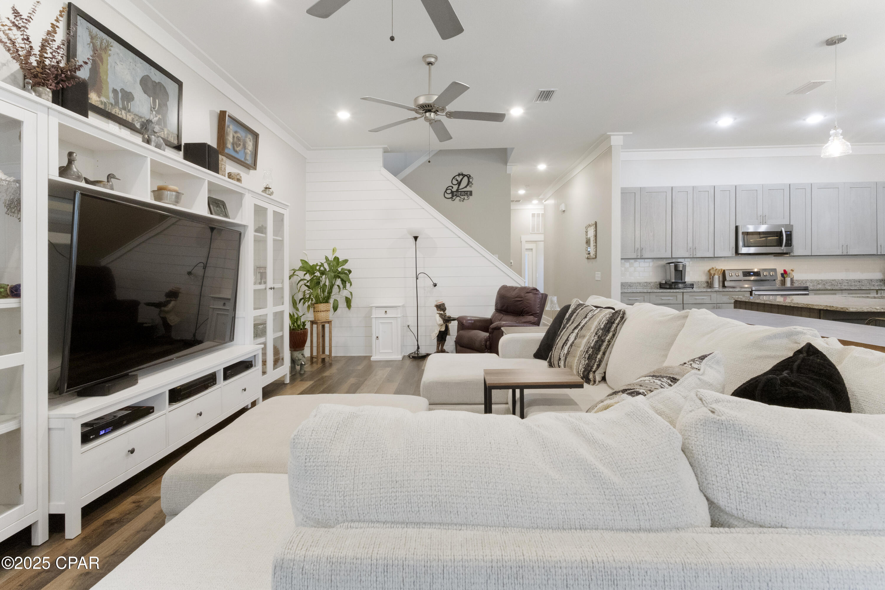 El Centro Beach - Residential