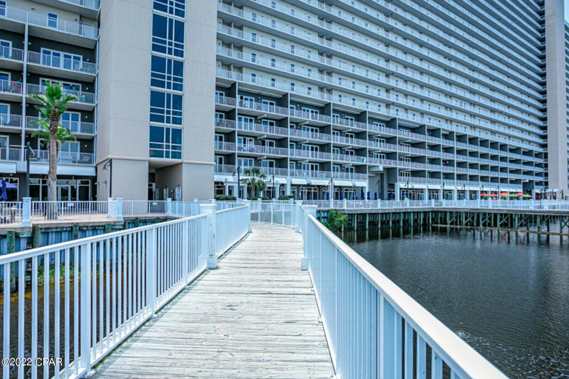 Laketown Wharf - Residential