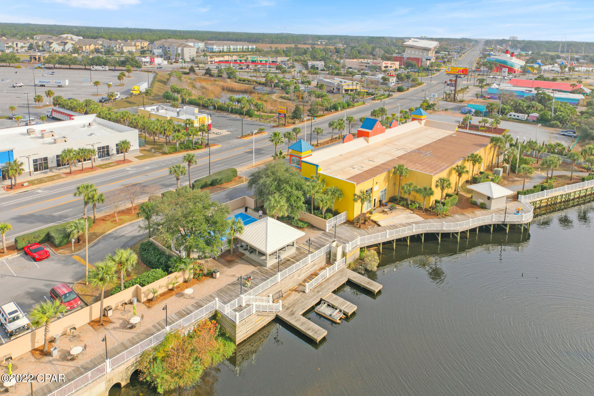 Laketown Wharf - Residential