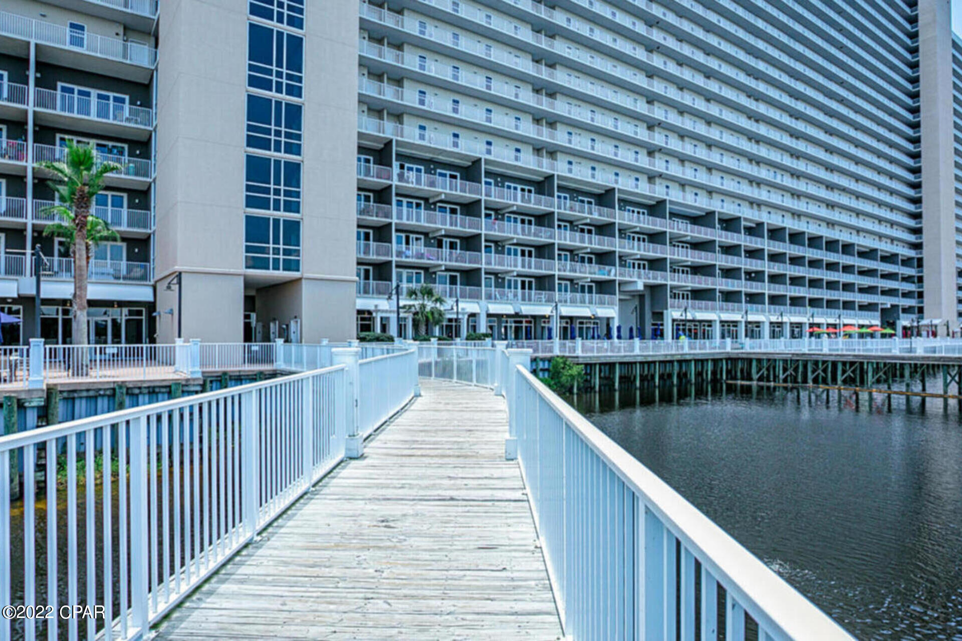 Laketown Wharf - Residential