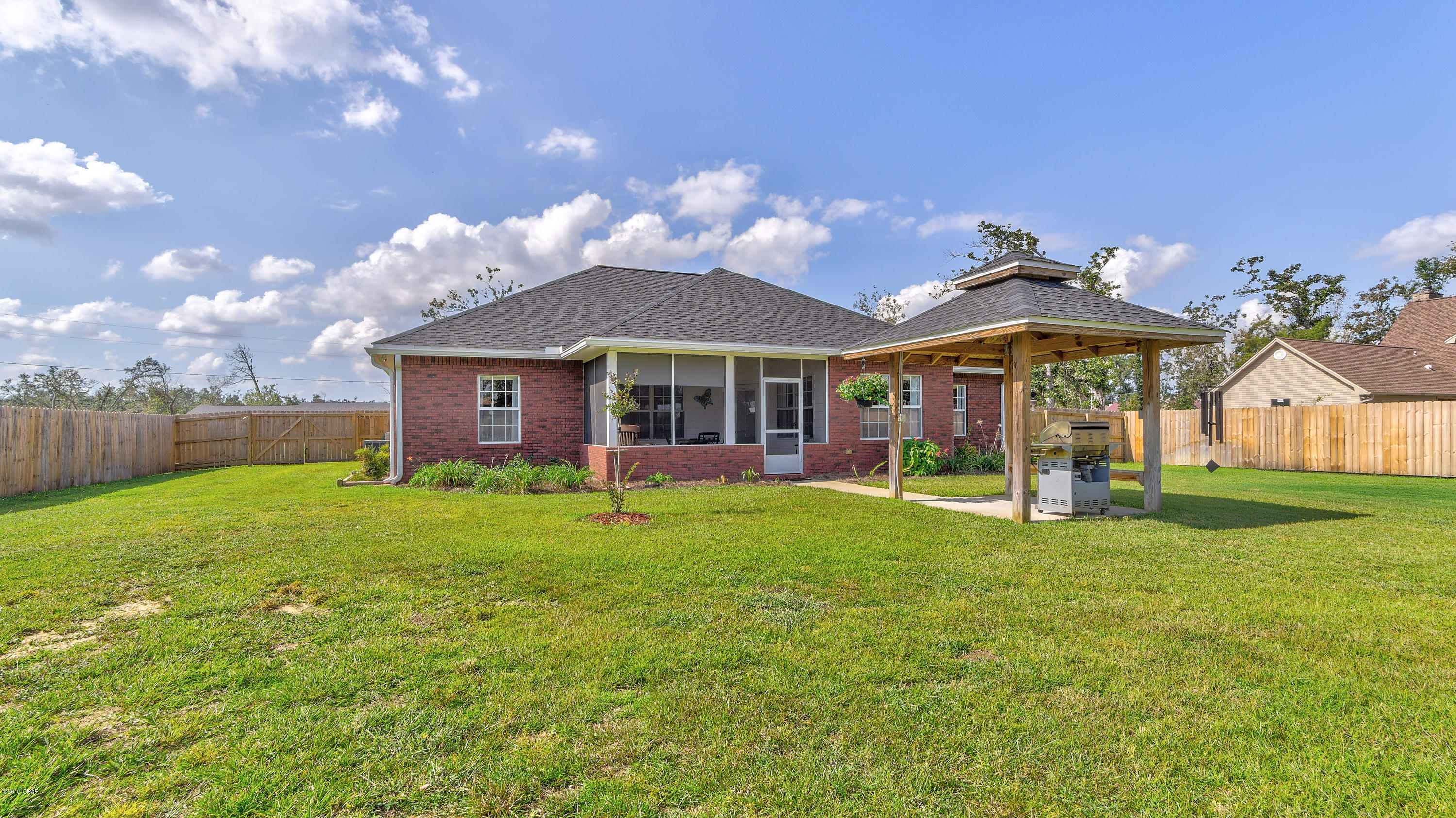 Lake Forest Estates - Residential