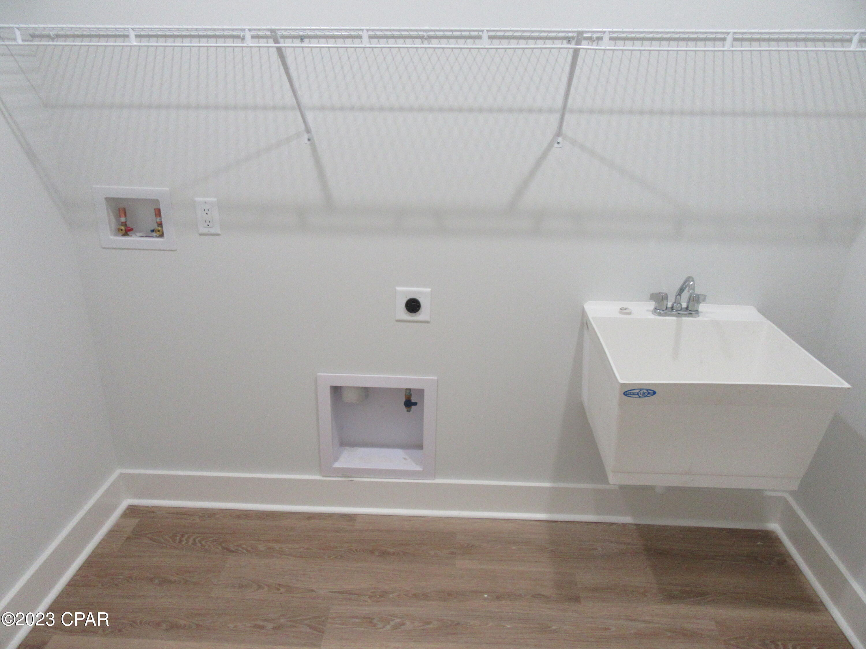 [No Recorded Subdiv] - Residential Lease