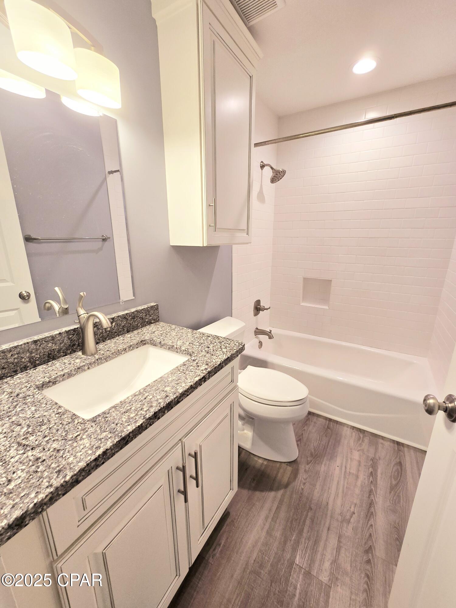 [No Recorded Subdiv] - Residential Lease