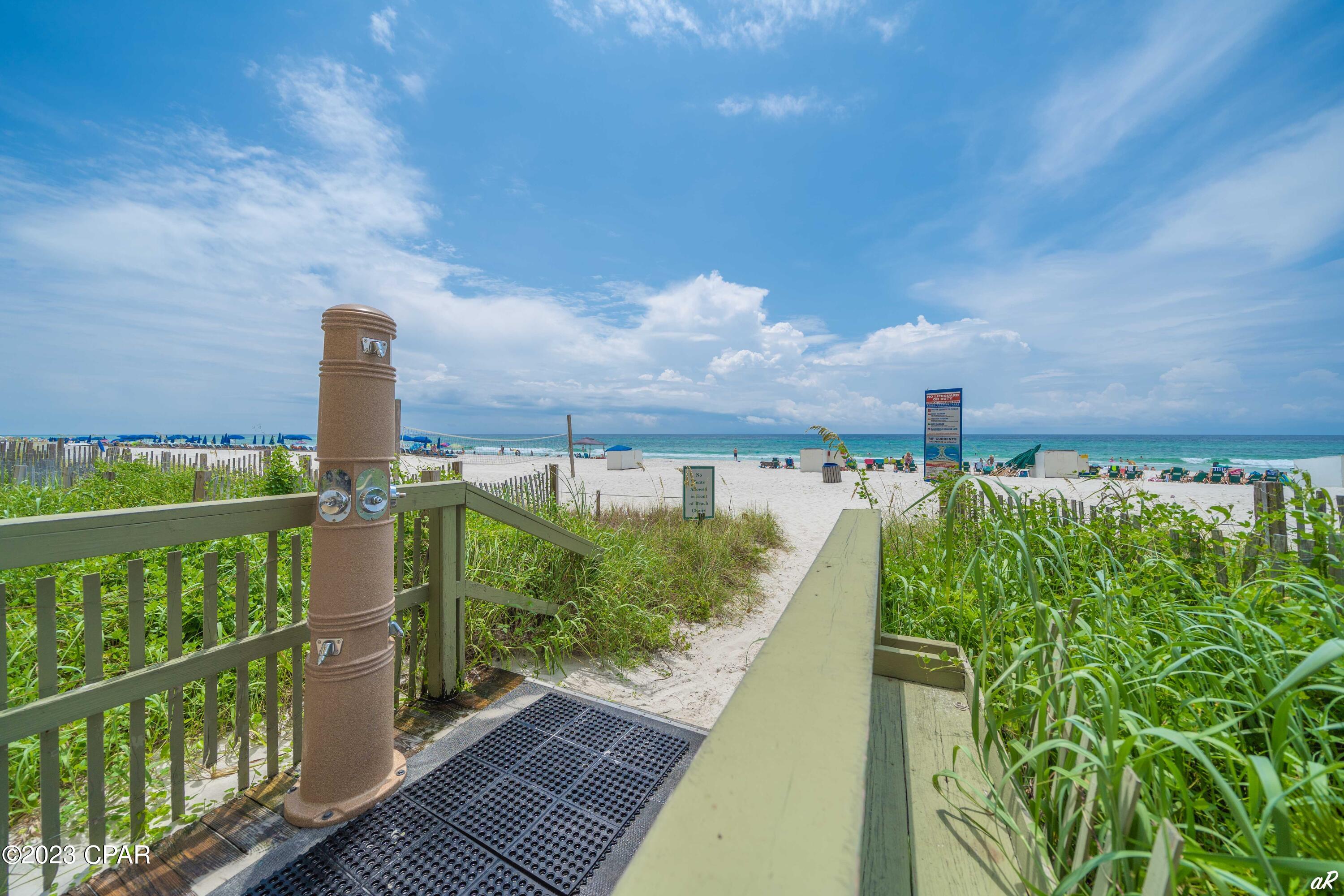 Emerald Isle - Residential