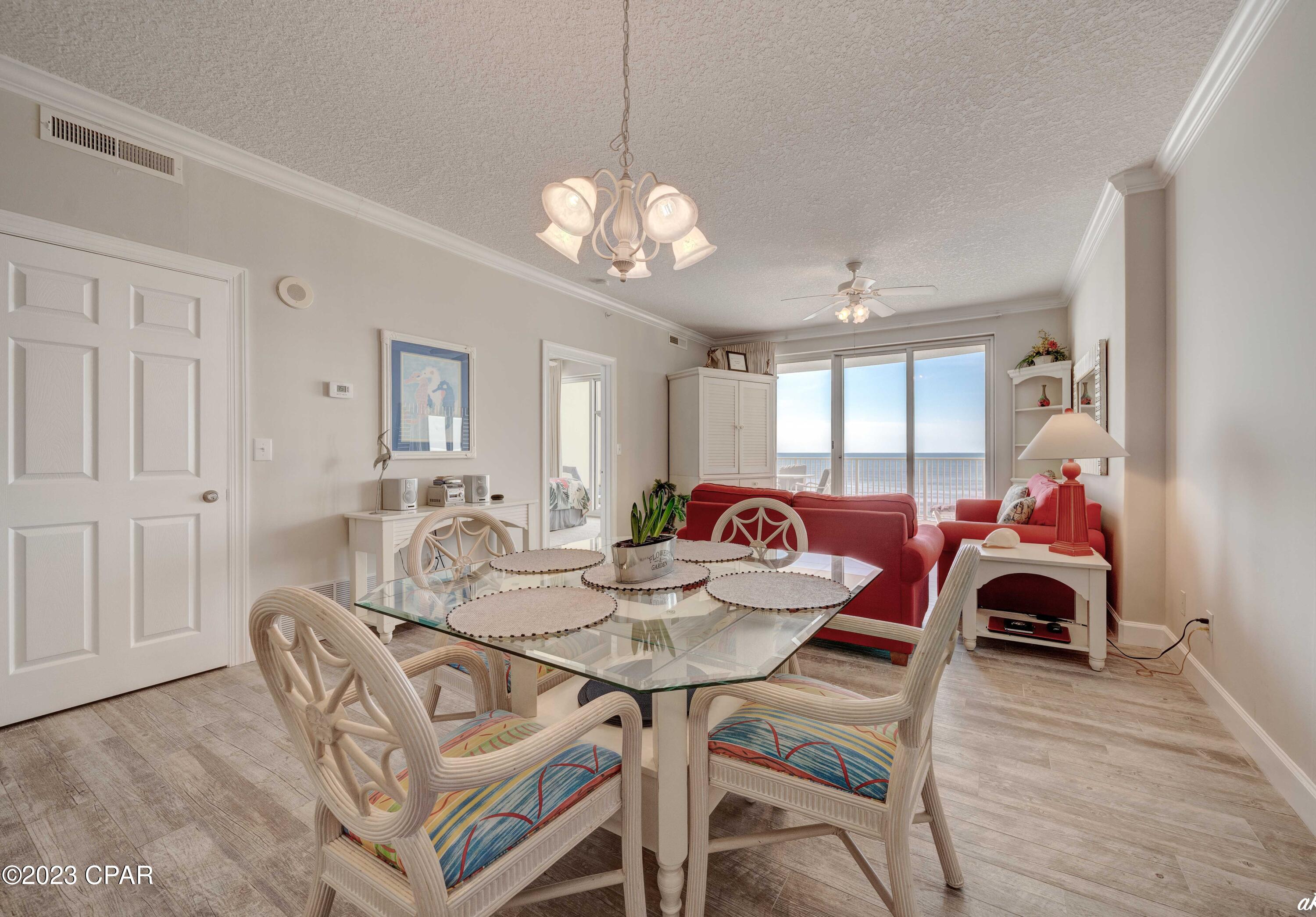 Emerald Isle - Residential