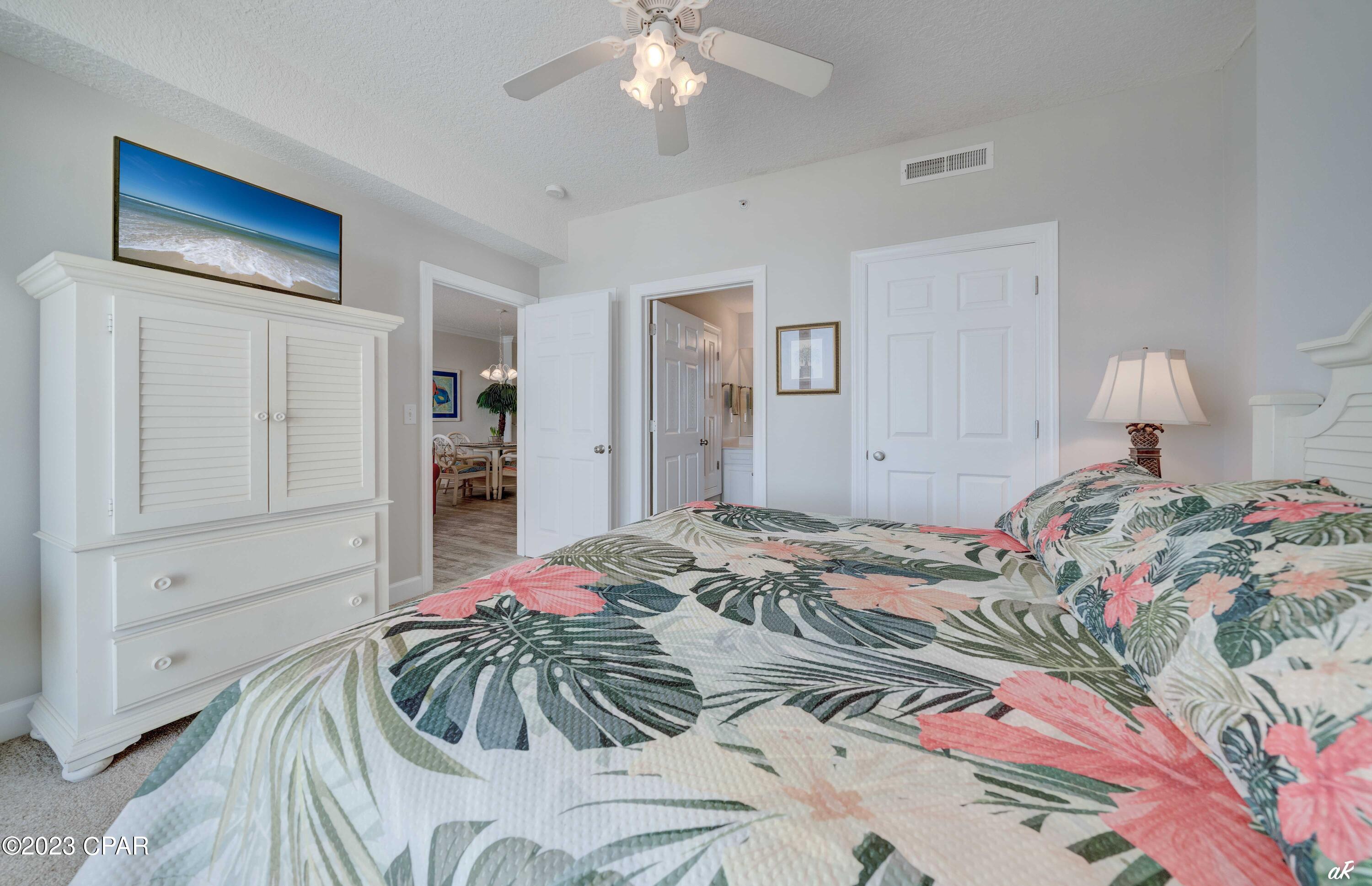 Emerald Isle - Residential