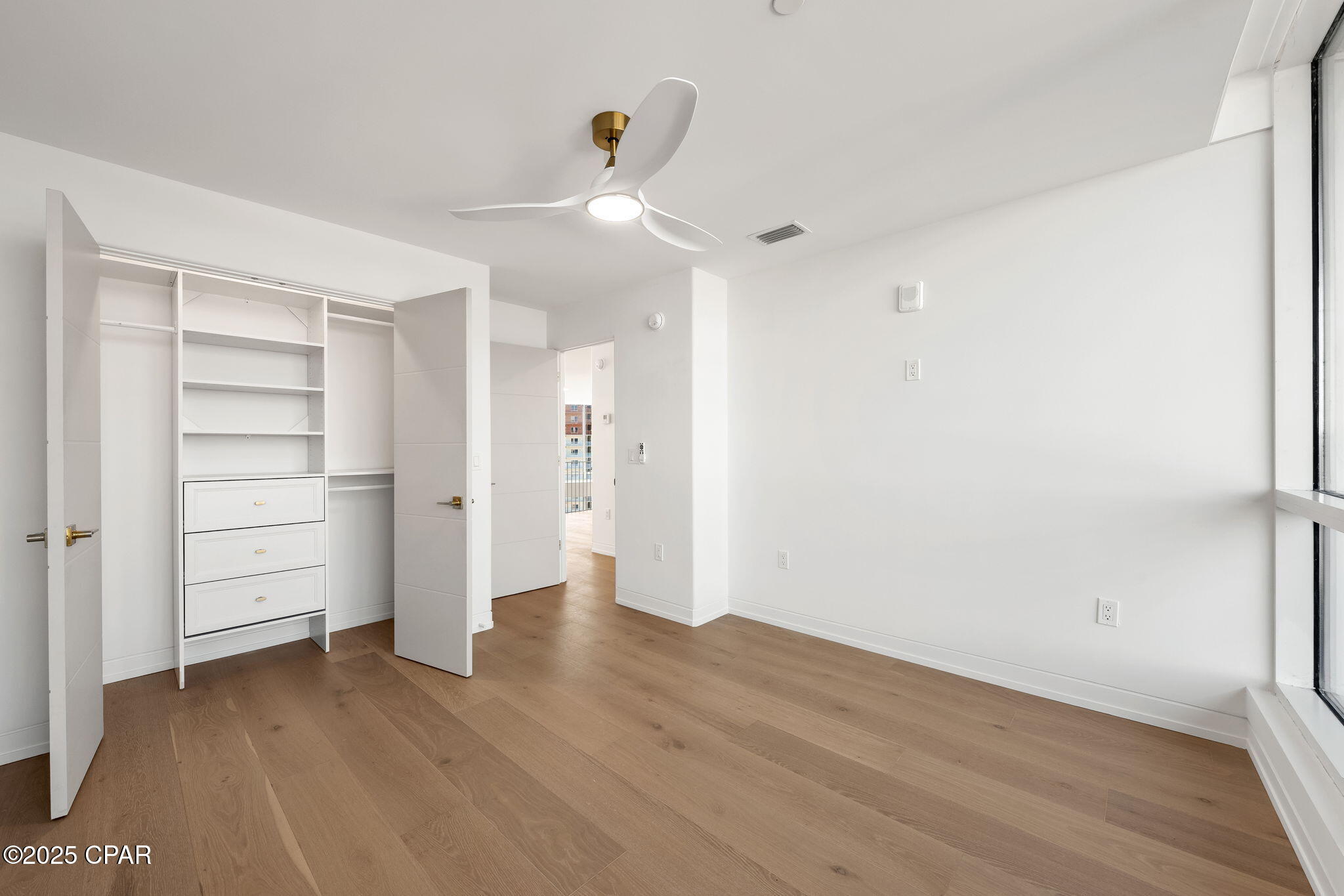 Laketown Wharf - Residential