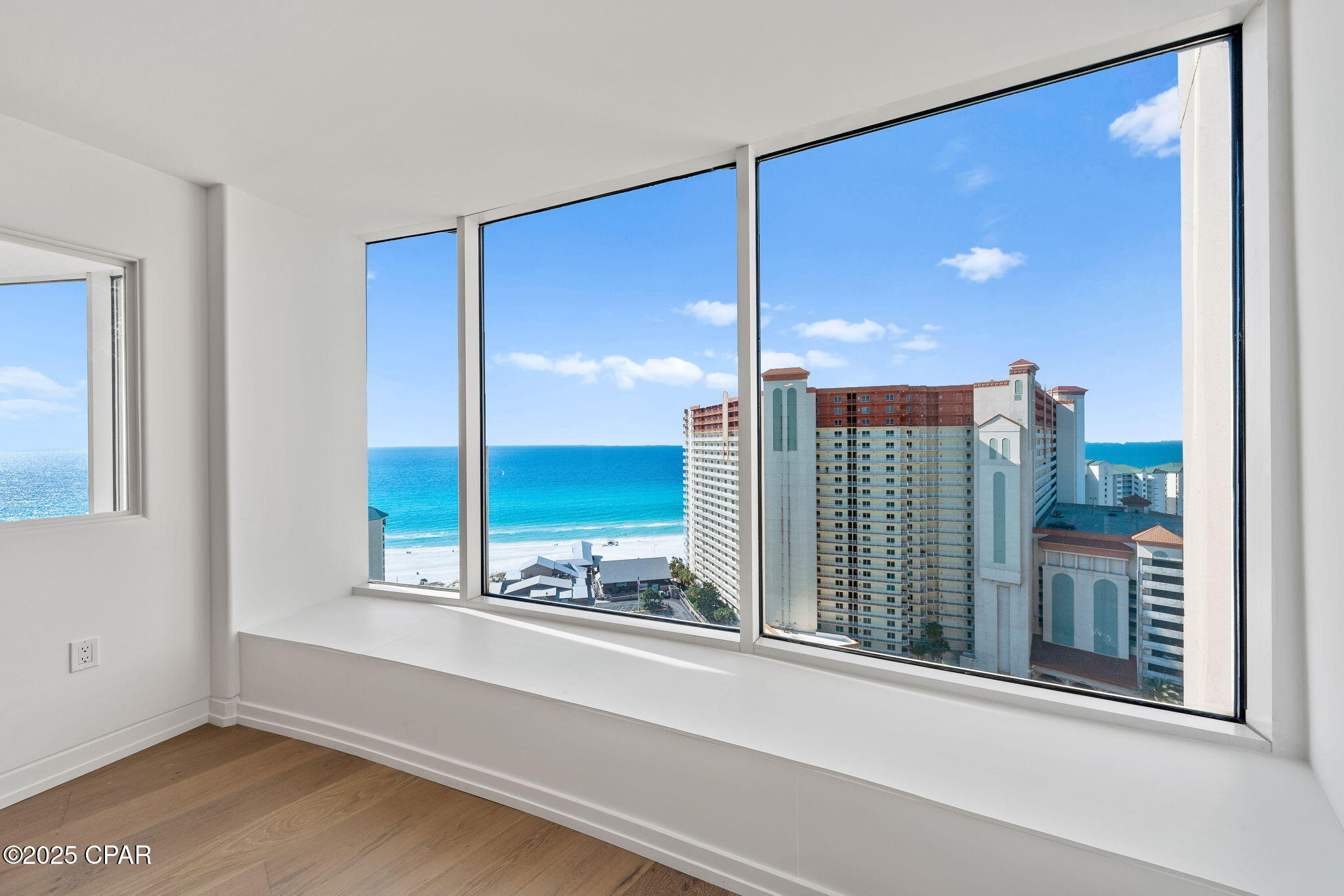 Laketown Wharf - Residential