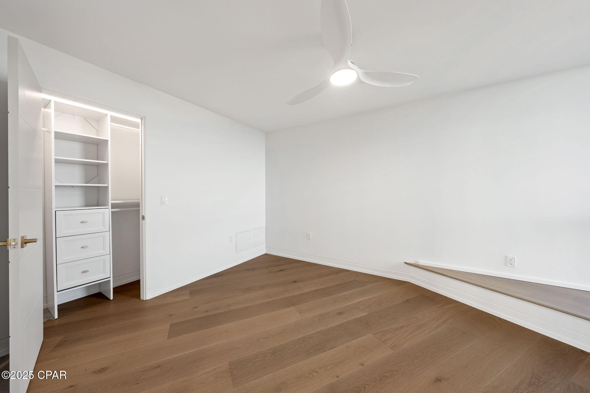 Laketown Wharf - Residential