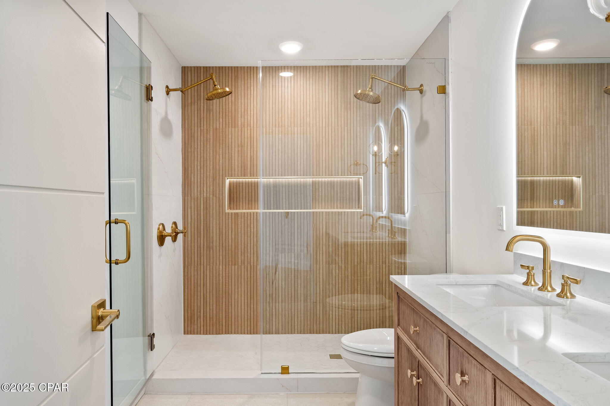 Laketown Wharf - Residential