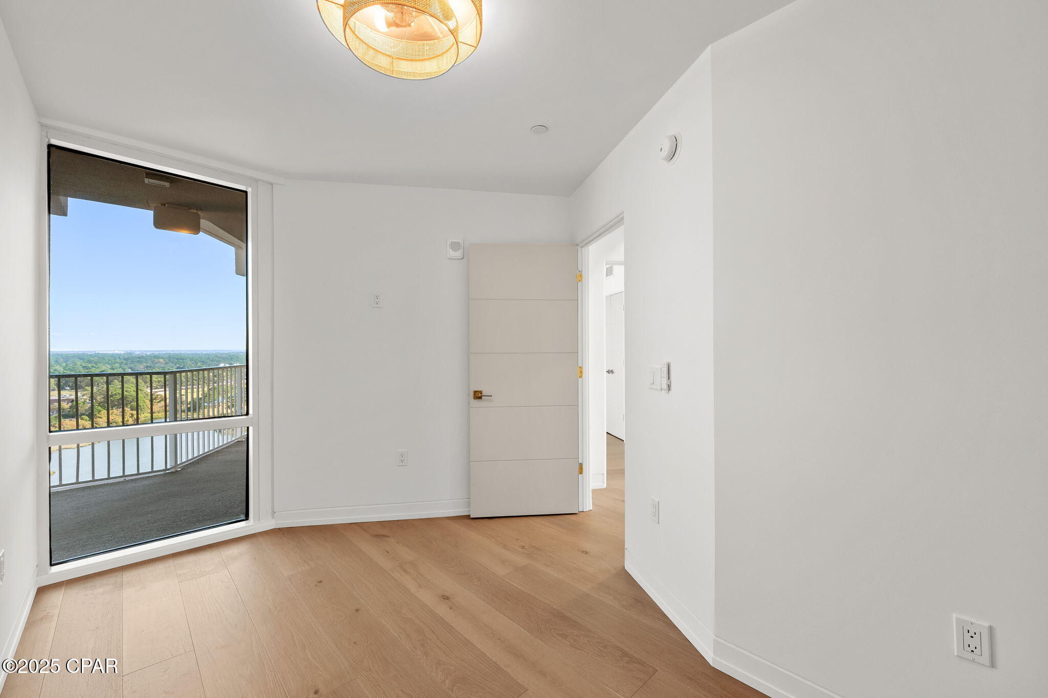 Laketown Wharf - Residential