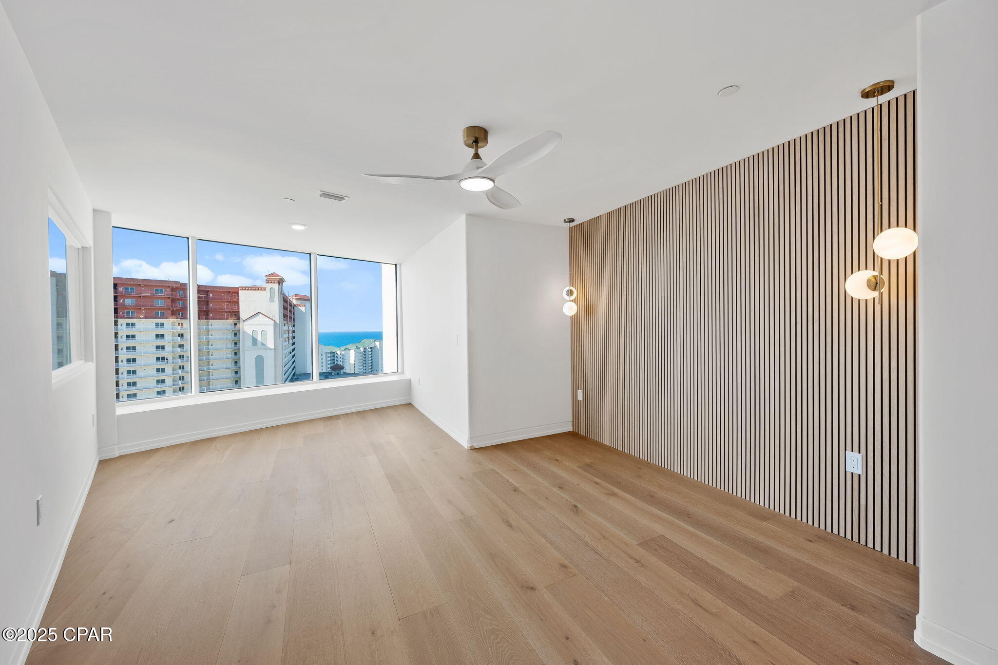 Laketown Wharf - Residential