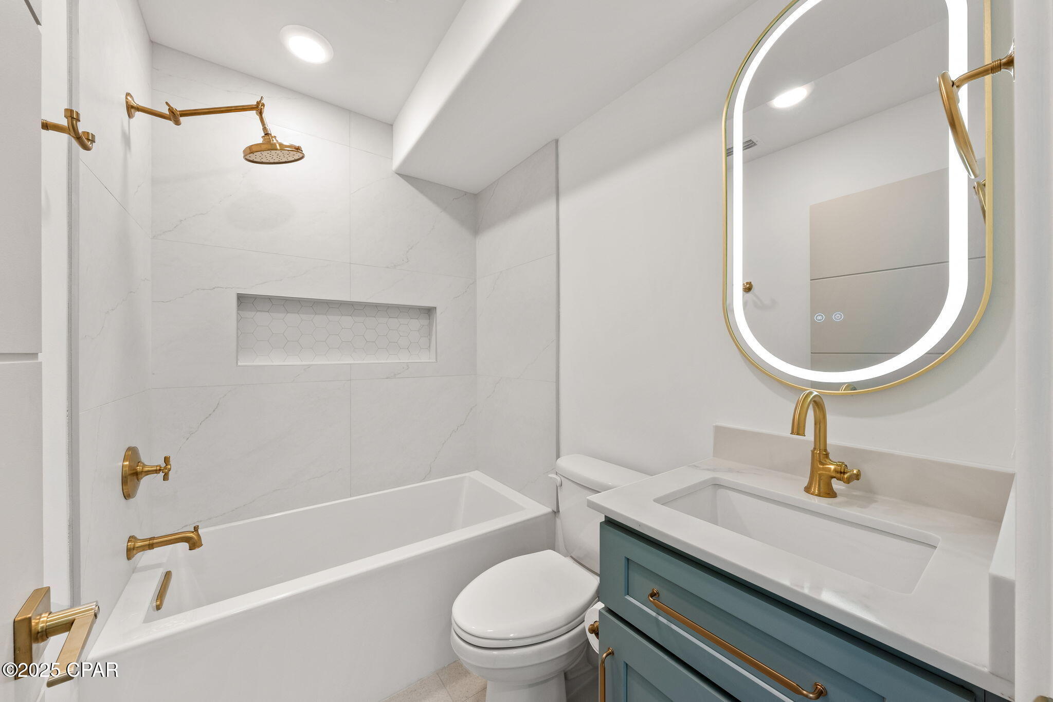 Laketown Wharf - Residential